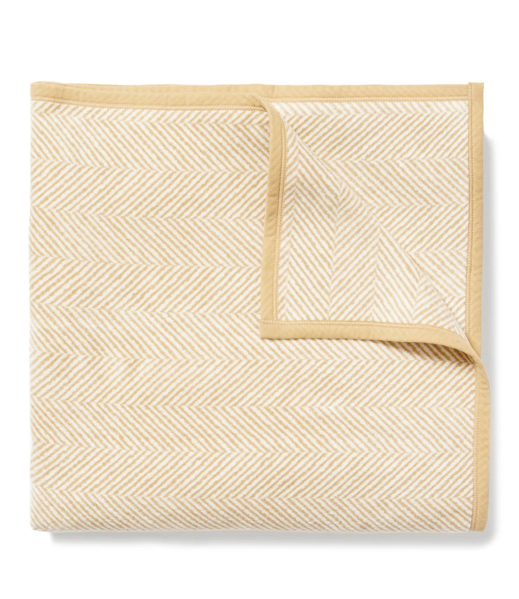 Harborview Herringbone Beige Royal Blanket | ChappyWrap