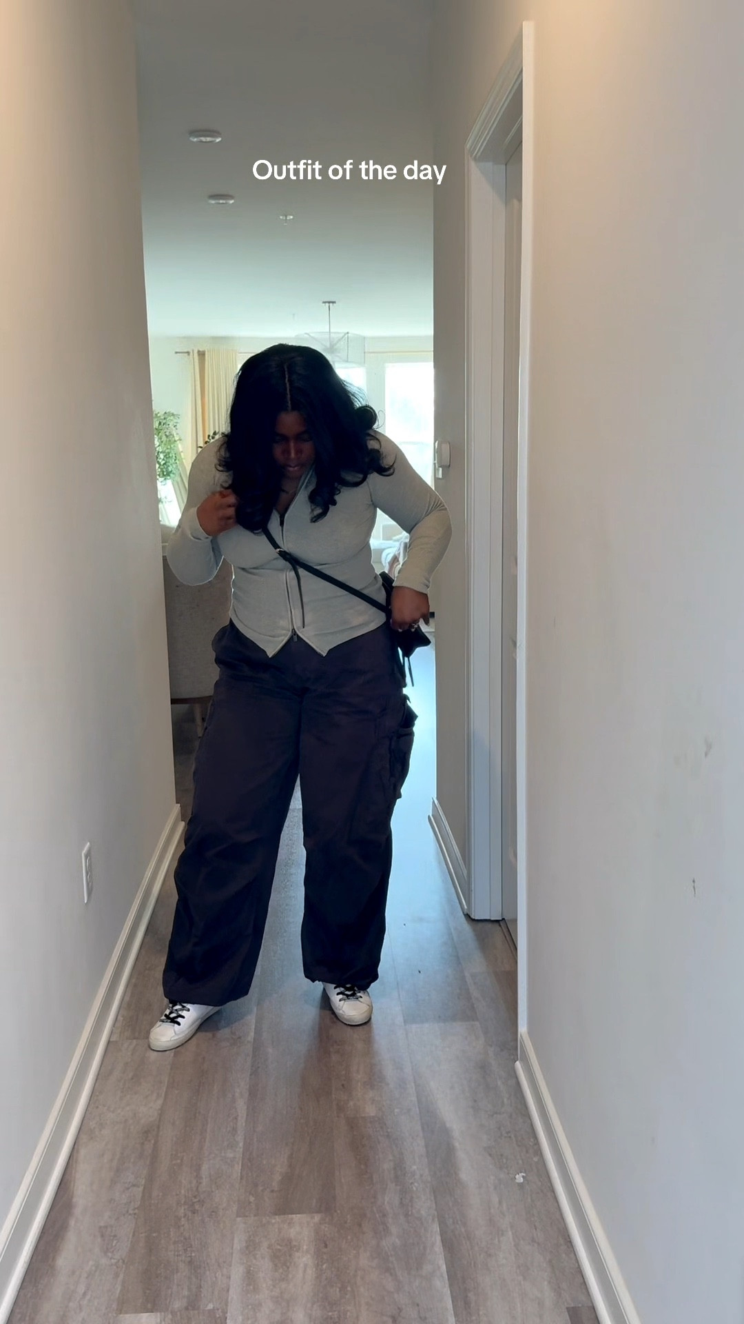 Effortless everyday style 🤍 Sharing today’s OOTD featuring comfortable, elevated basics that are perfect for running errands, mom life, or a casual day out. I love pieces that are versatile, flattering, and easy to style year-round.

#LTKootd #LTKgrwm #LTKMidsize