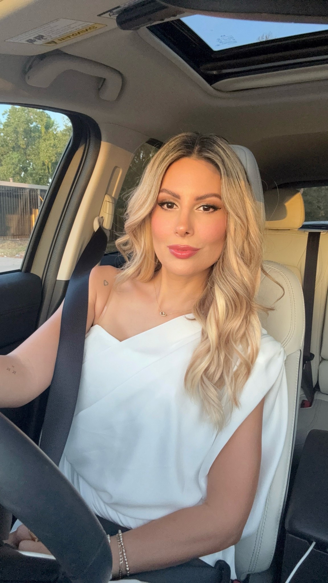 Golden hour look ✨✨

#LTKSeasonal #LTKBeauty #LTKOver40