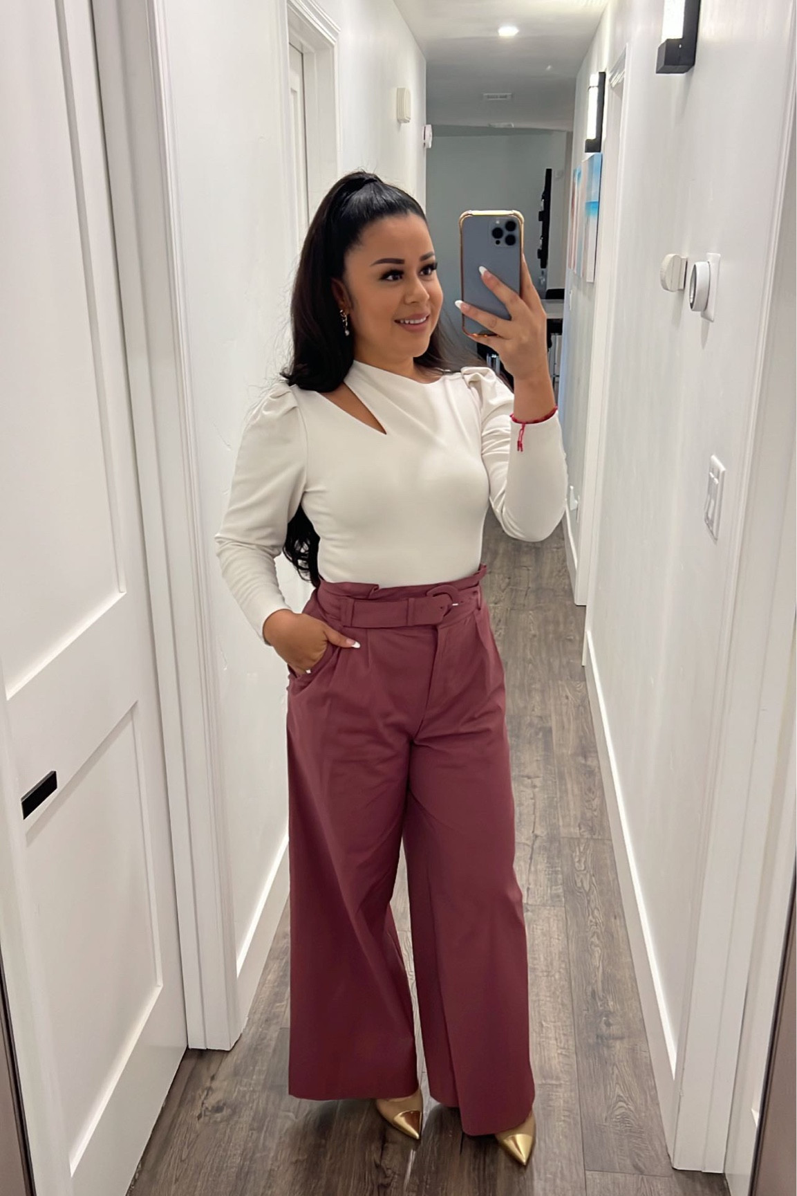 Shop wide leg pants

#LTKstyletip #LTKSeasonal #LTKbeauty