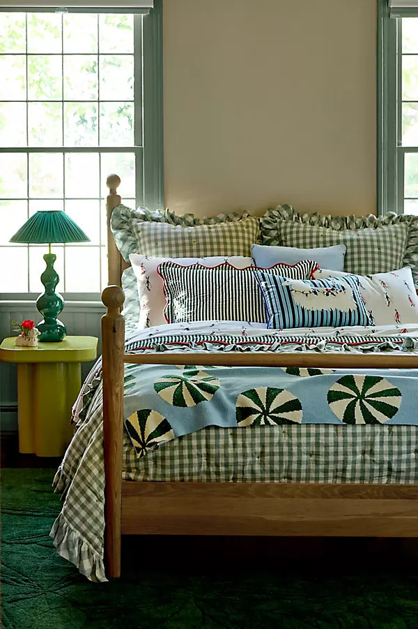 Gingham Ruffle Yarn-Dyed Cotton Quilt | Anthropologie (US)
