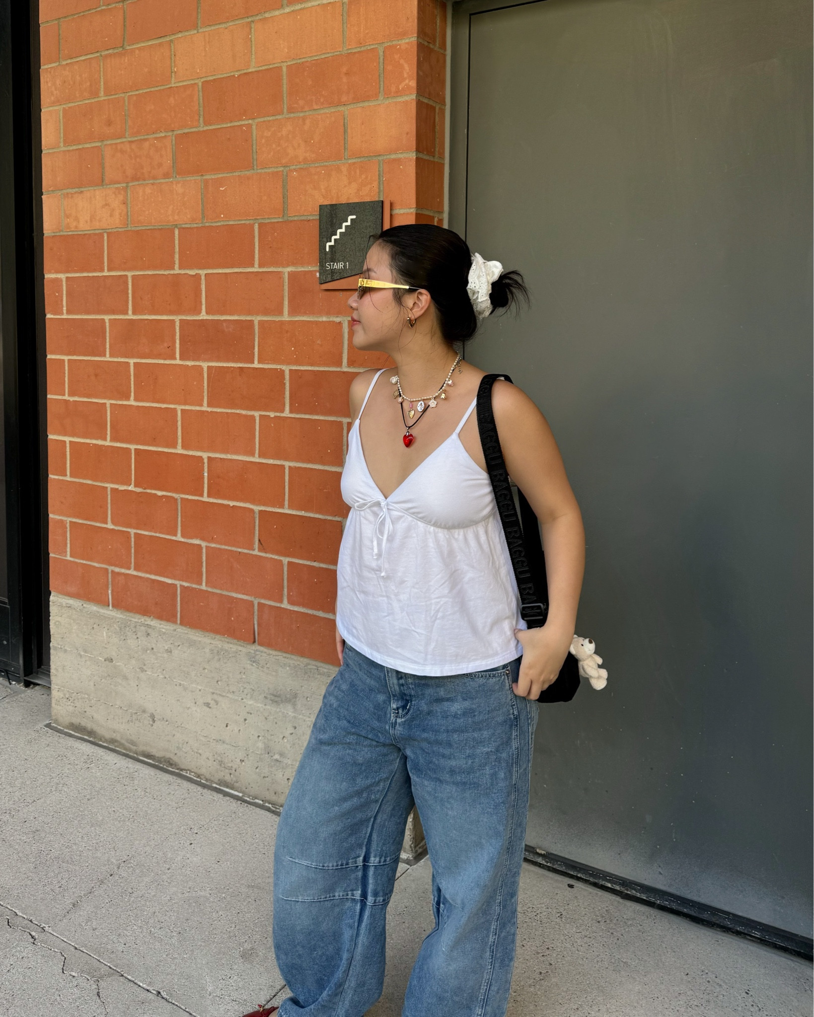 casual everyday outfit idea 🤍

sizing:
top - size M
jeans - size L (i sized up to wear it low rise)

🏷️ everyday outfit, everyday ootd, casual style, babydoll top, neutral outfit, easy outfit ideas

#LTKStyleTip