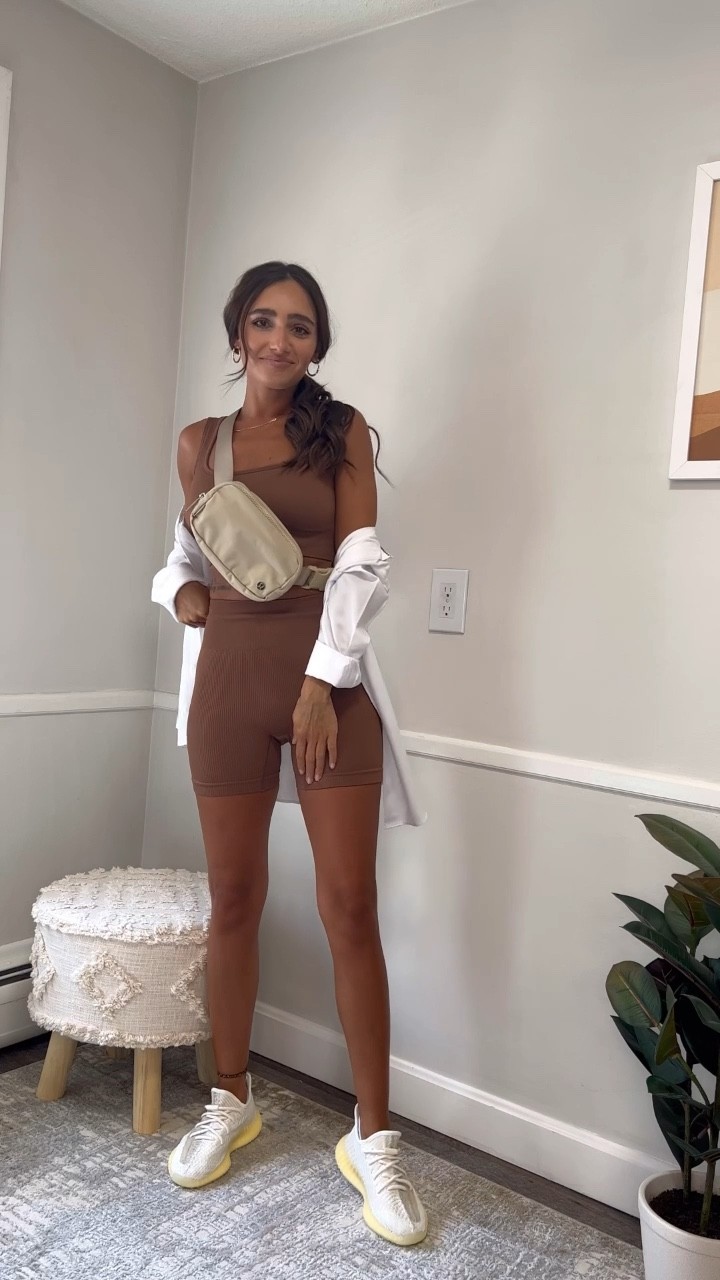 amazon set size small
oversized white button down 
lulu lemon belt bag 
casual outfit ideas, fall ootd, matching set, early fall outfit, neutral outfit, amazon must have 

#LTKstyletip #LTKSeasonal #LTKsalealert