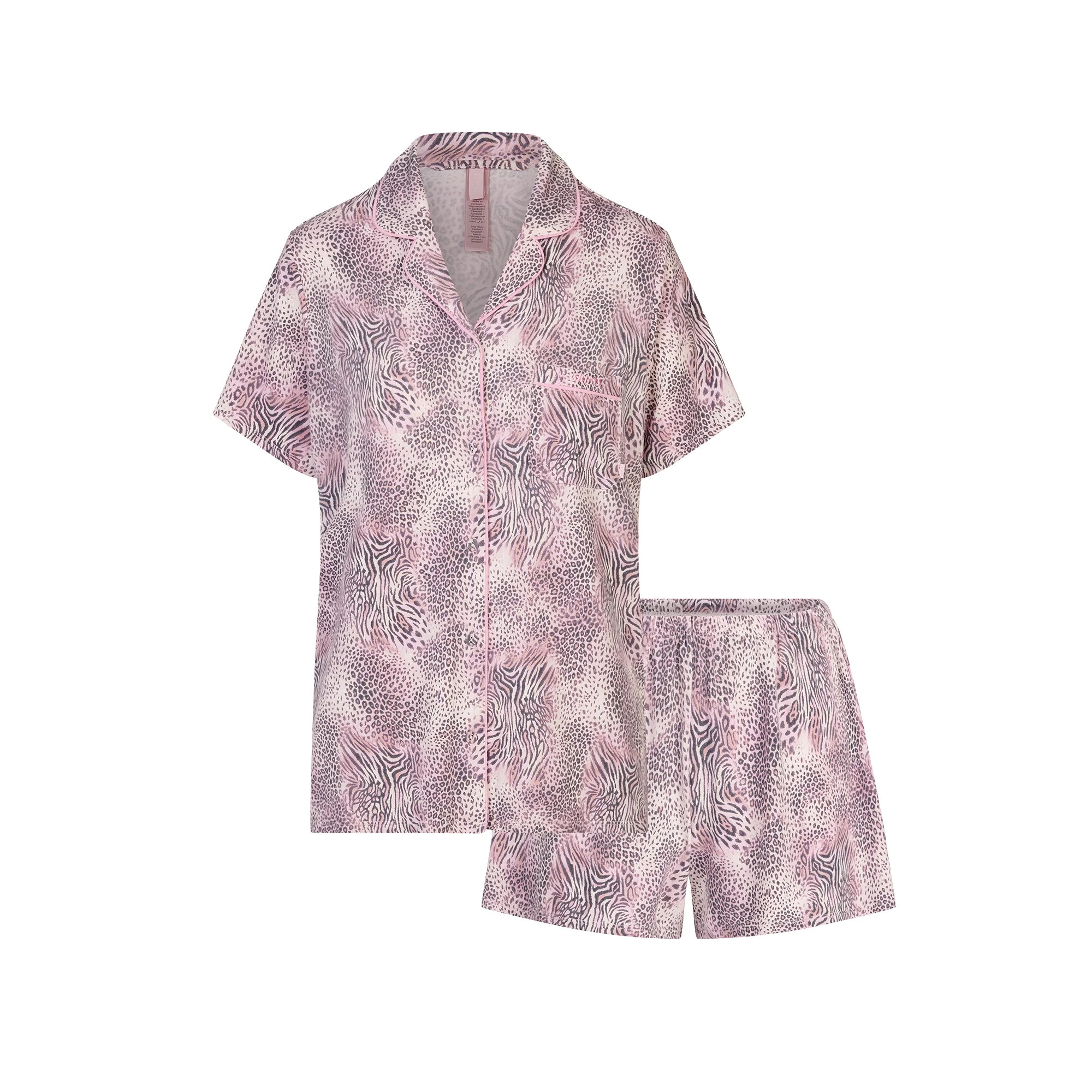 SKIMS SLEEP SHORT SLEEVE BUTTON UP SET | BLOOM MINI MULTI ANIMAL | SKIMS | SKIMS (US)