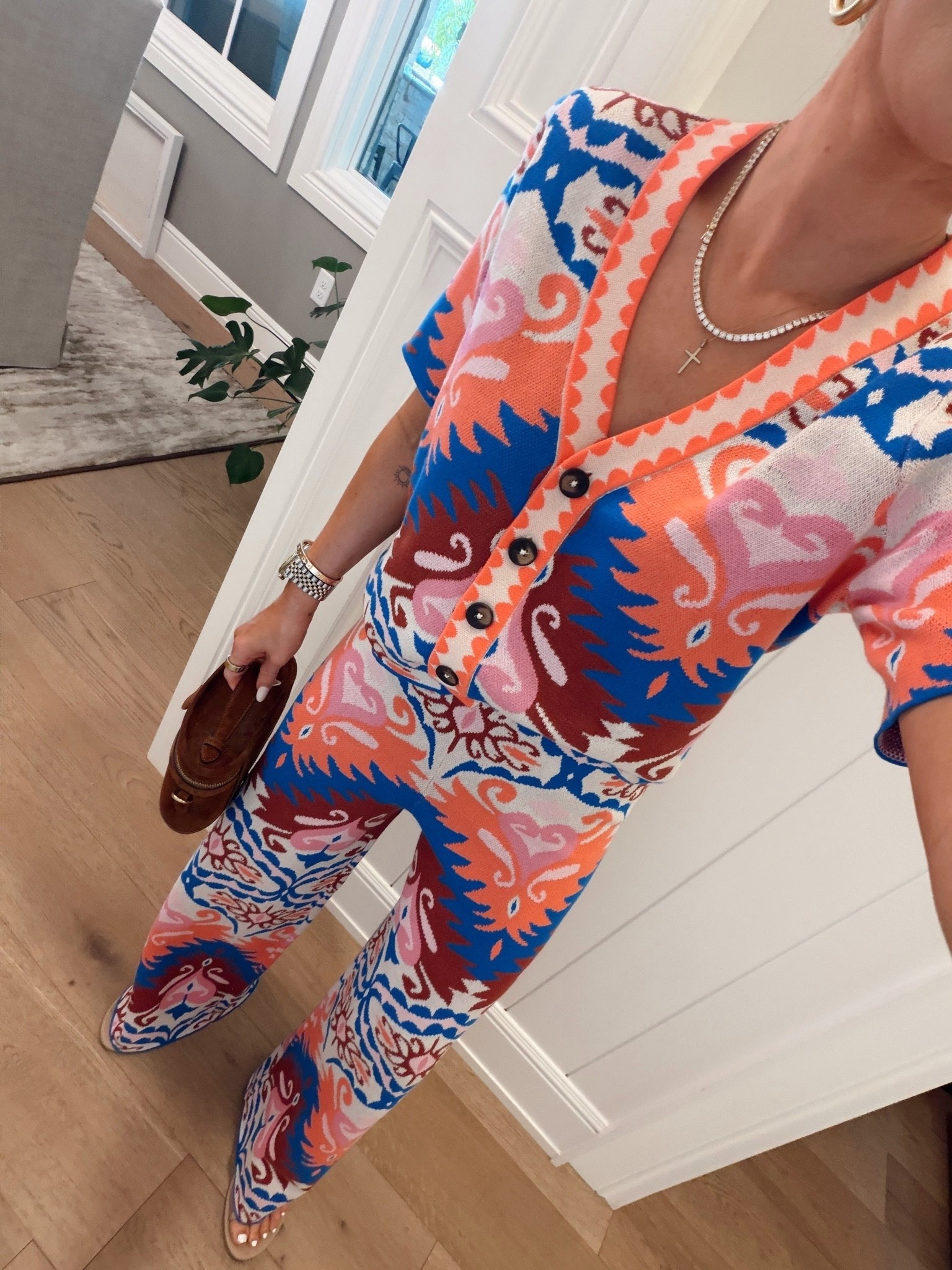 Love this colorful set

matching set, summer outfits, floral outfit, pants set, Katy roach,
Livingmybeststyle