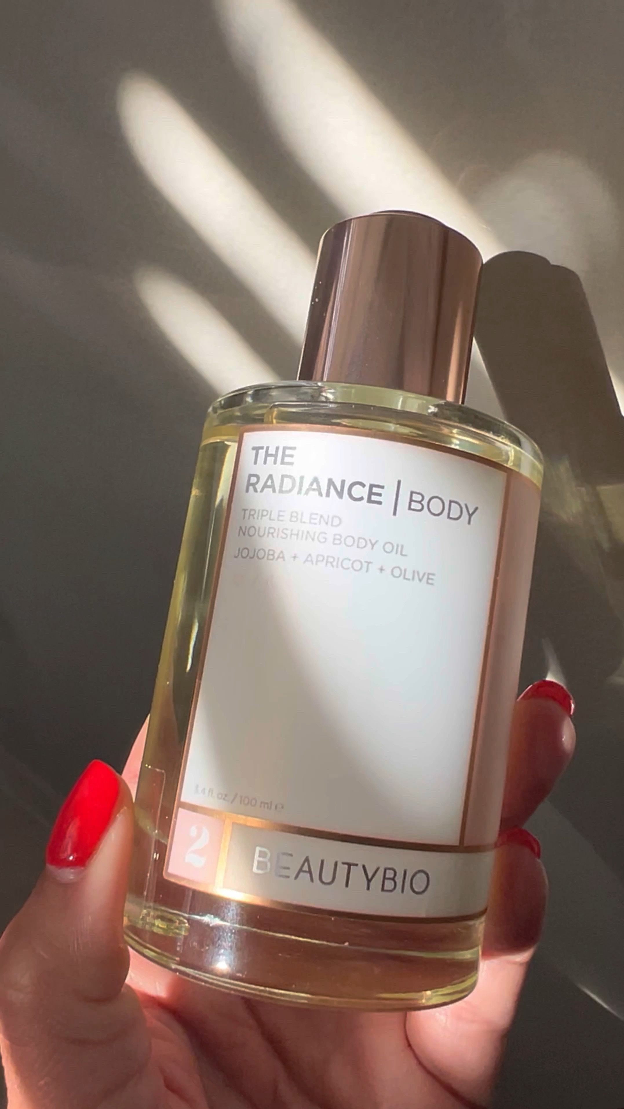 Body Oil | Hair Skin and Nail Oil | Beauty Find | Glowing Skin | Dry Skinn

#LTKBeauty #LTKWatchNow #LTKOver40