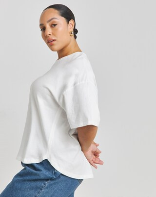 White Stepped Hem Seam T-Shirt | Simply Be (UK)