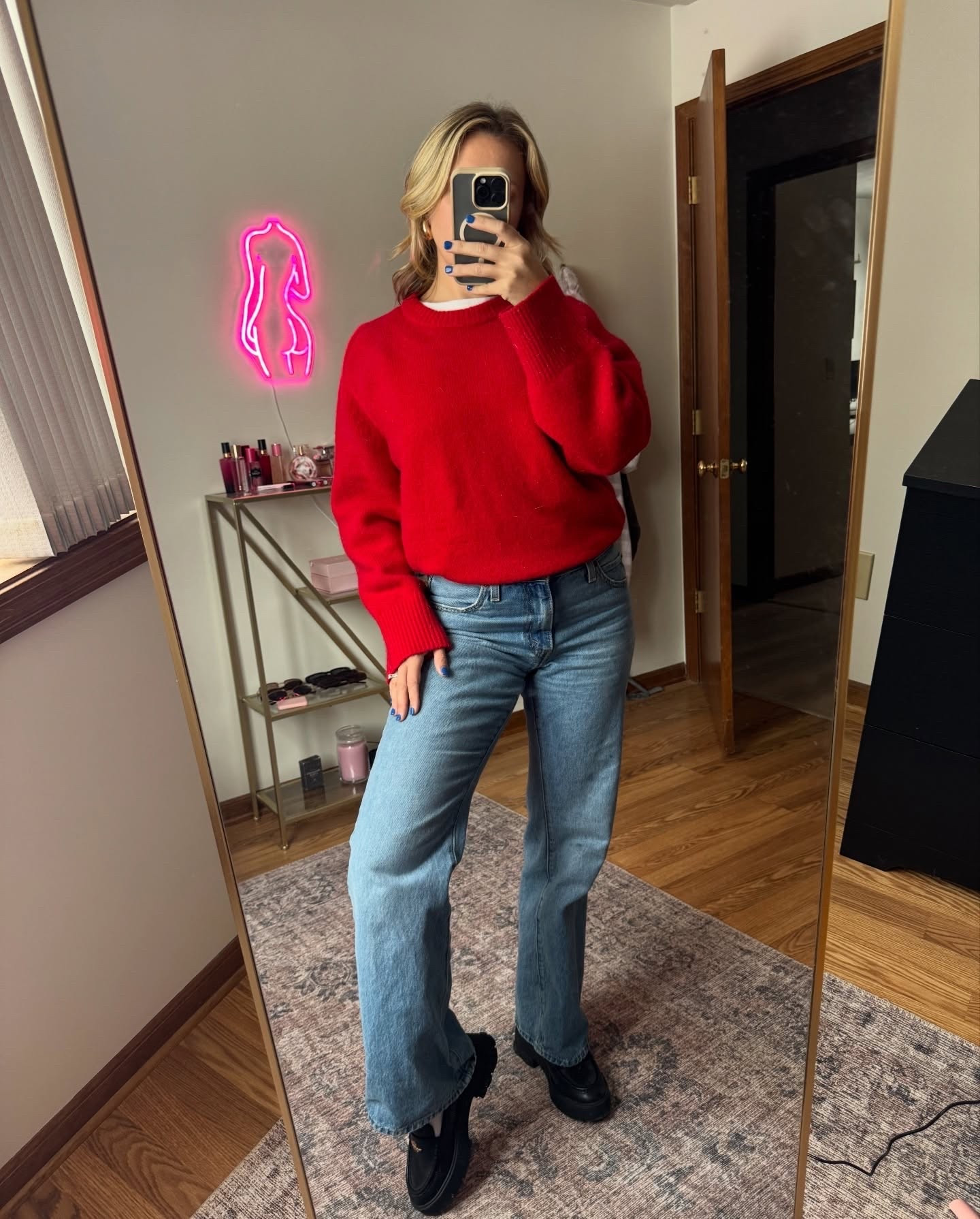 Idk why, but a white tee under a sweater makes it looks so much more polished 🤌🏼 agree or disagree?

#ootd #abercrombie #levis #denim #whattowear #wearingvsstyling #winterwardrobe #capsulewardrobe #styletips #sweaters #loafers #coachoutlet #amazonfinds #smallcontentcreatorsupport #christmastime #christmasshopping #cybermonday

#LTKSeasonal #LTKSaleAlert #LTKHoliday