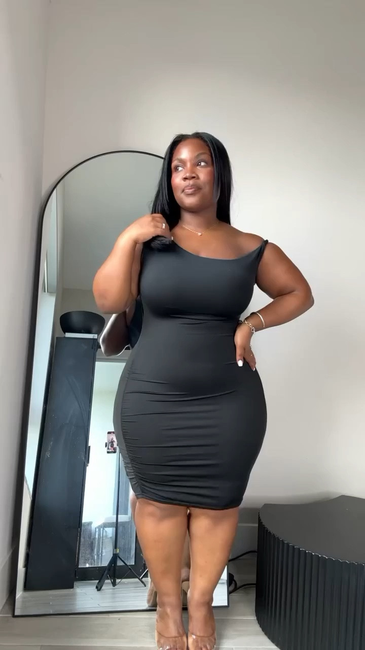 You need these $15 date night dresses!

Date night outfits, mini dresses, bodycon dresses, date night dress, Emmy Petit

#LTKMidsize #LTKPetite