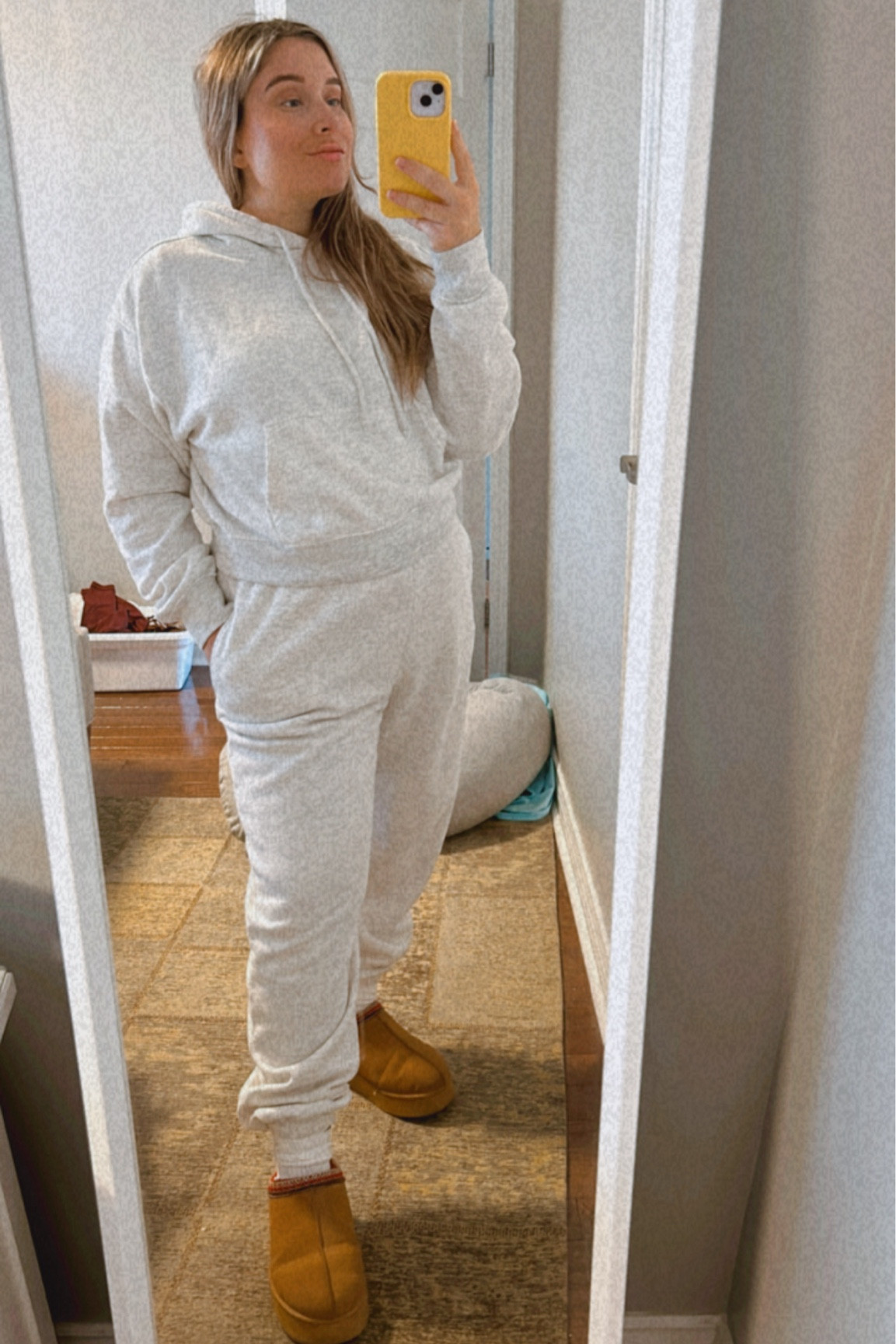 Maternity Sweatsuit 

#LTKfindsunder100 #LTKbump