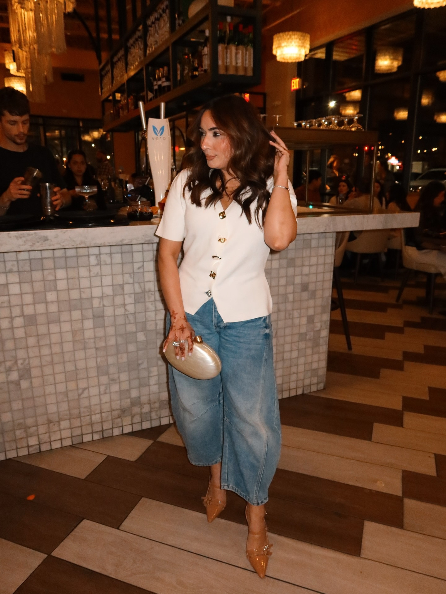 Night out with bestie and husbands 🤍