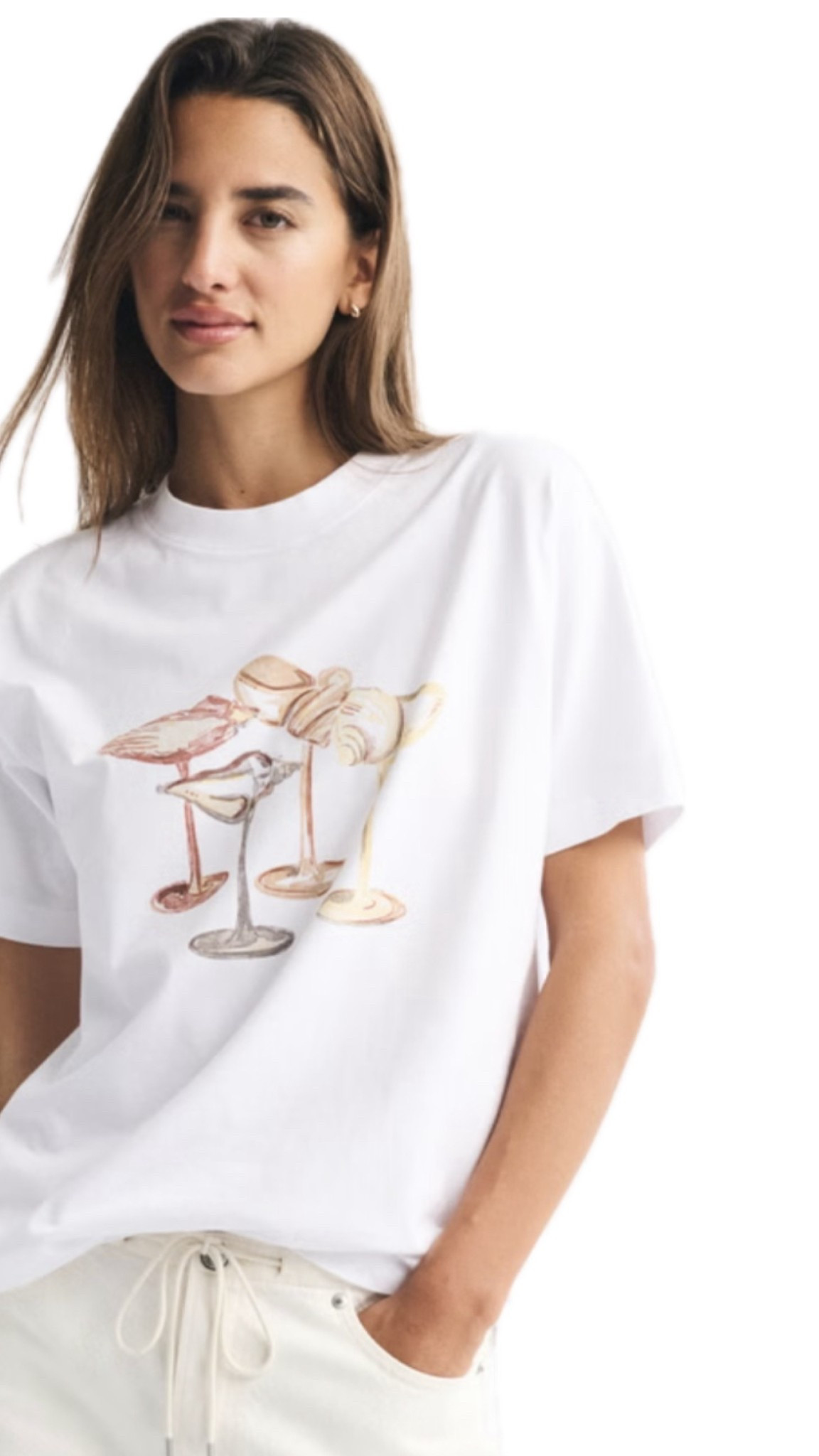 Coastal Cocktails 💫
… as a tee, cheers to that. Love this beachy nod.



#LTKSeasonal #LTKFindsUnder50