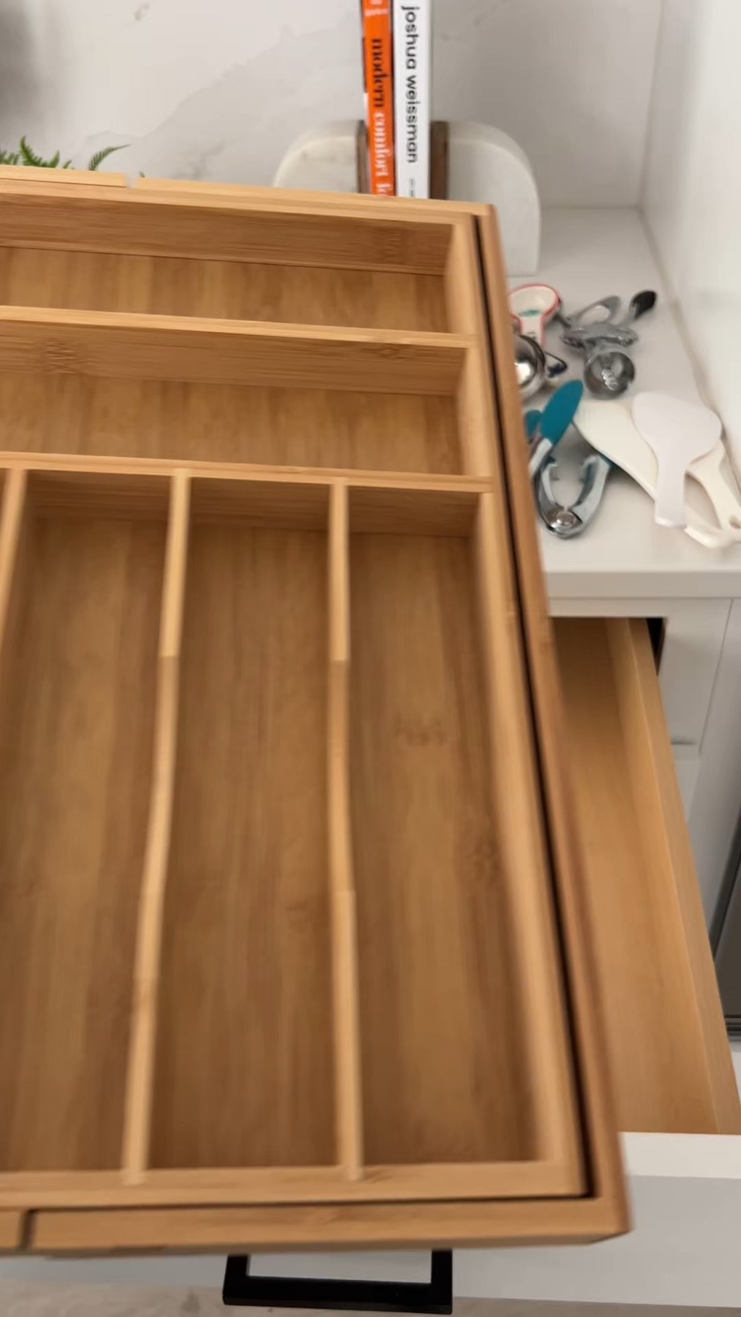I love organizers that actually fit the space.

Adding an expandable bamboo drawer organizer so everything has a place.


#LTKfoodie #LTKHome #LTKFindsUnder100
