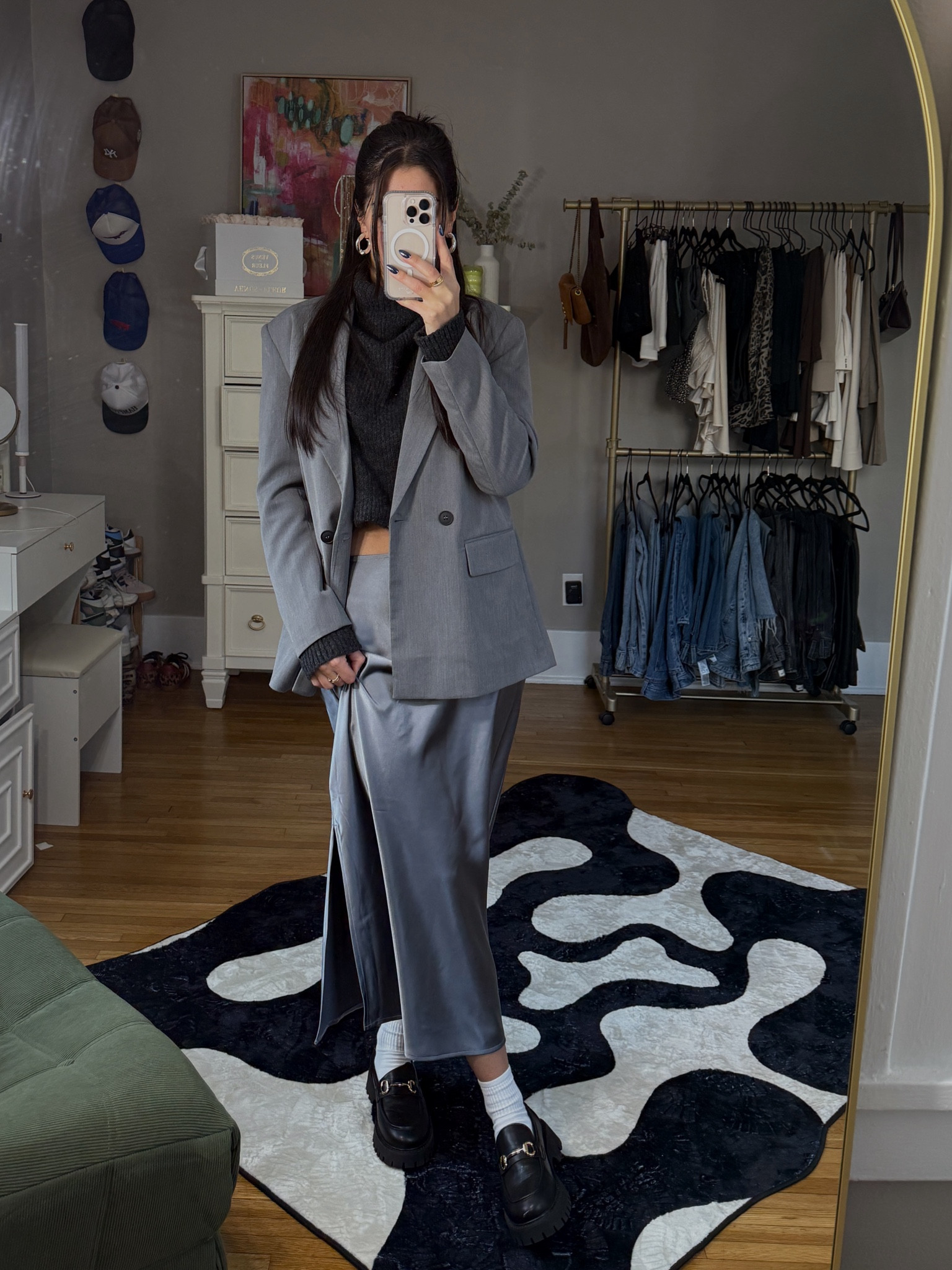 work outfit of the day 🫶🌚 
#outfitinspo #workoutfit #winteroutfit #falloutfit 

#LTKStyleTip #LTKWorkwear #LTKBeauty