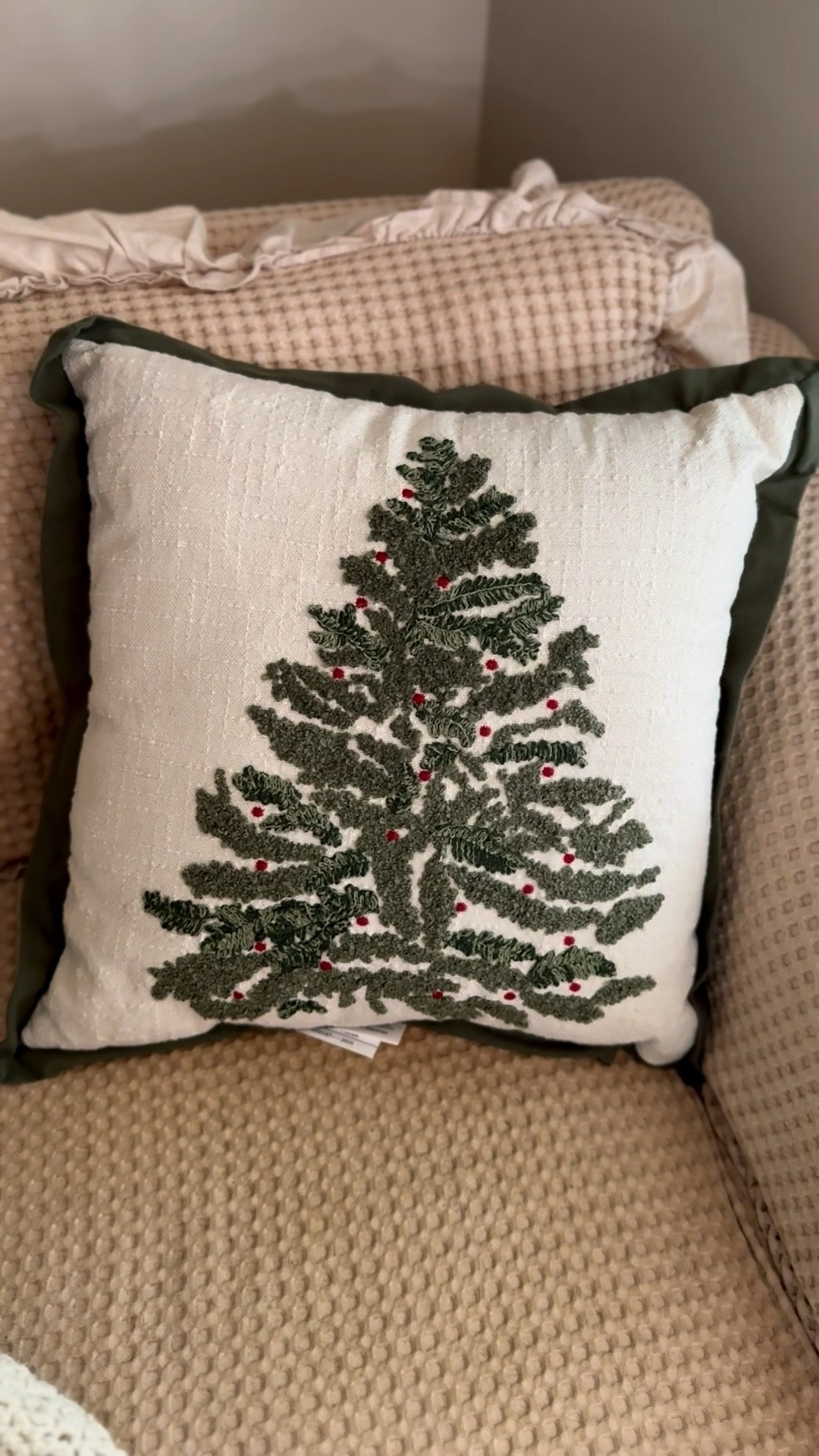 This beautiful Christmas throw pillow is under $19 !! Christmas pillow. Walmart christmas decor. 

#LTKHoliday #LTKHome #LTKOver40