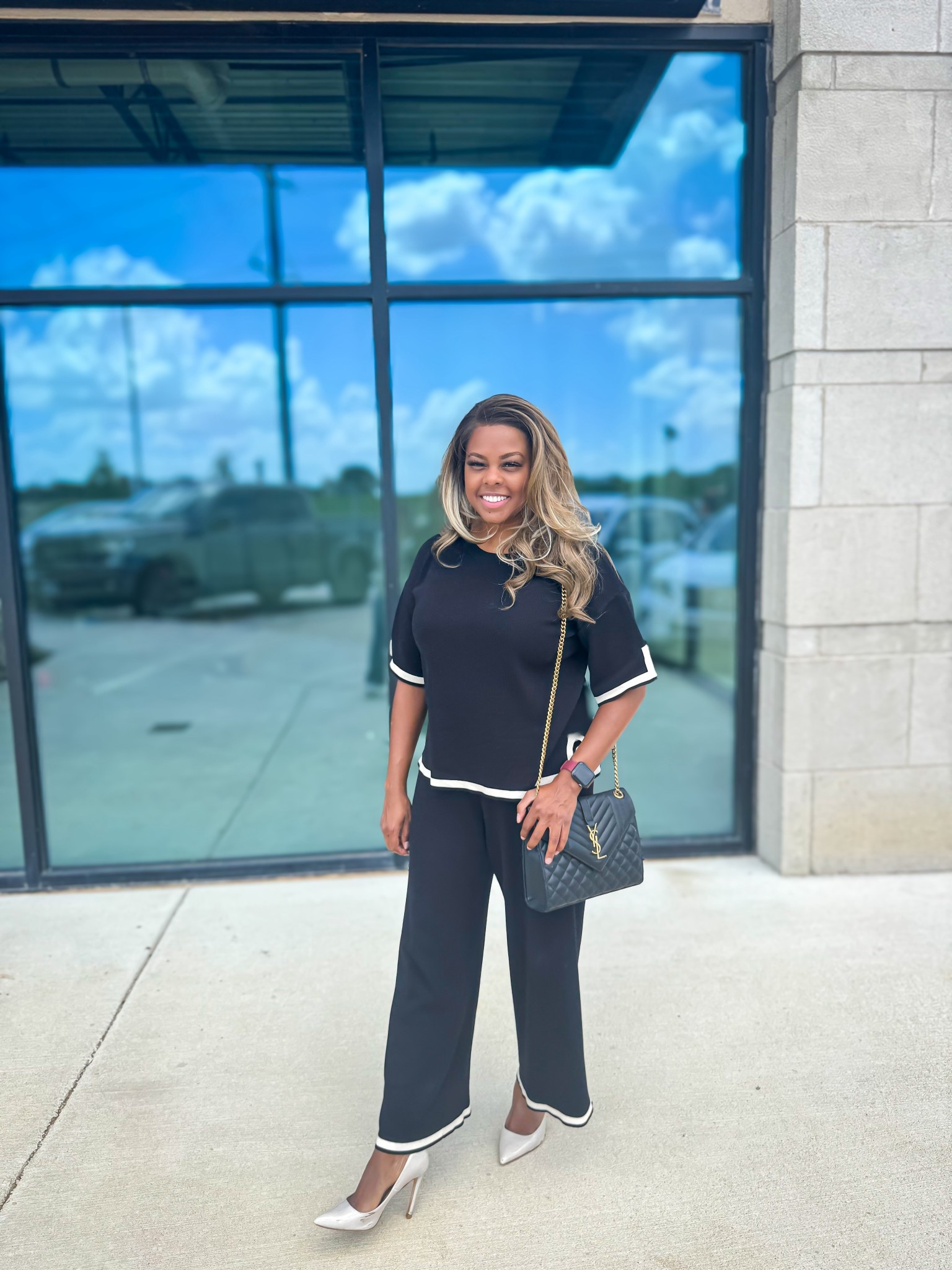 Comfy, classy and cute!  This set is perfect to dress down for travel or dress up for a day at the office 

#LTKFindsUnder50 #LTKWorkwear #LTKSaleAlert