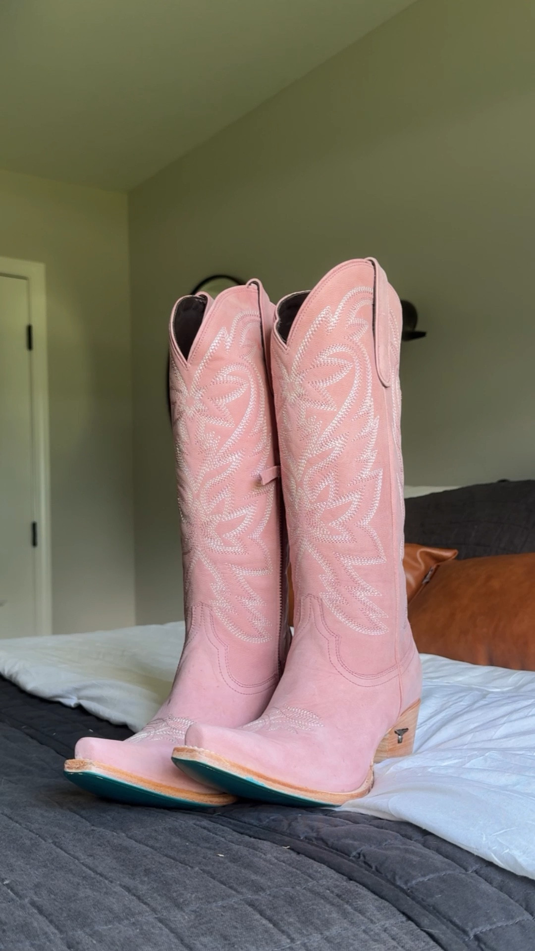 pink cowgirl boots! use code KIRA 


#LTKFindsUnder50 #LTKStyleTip #LTKShoeCrush