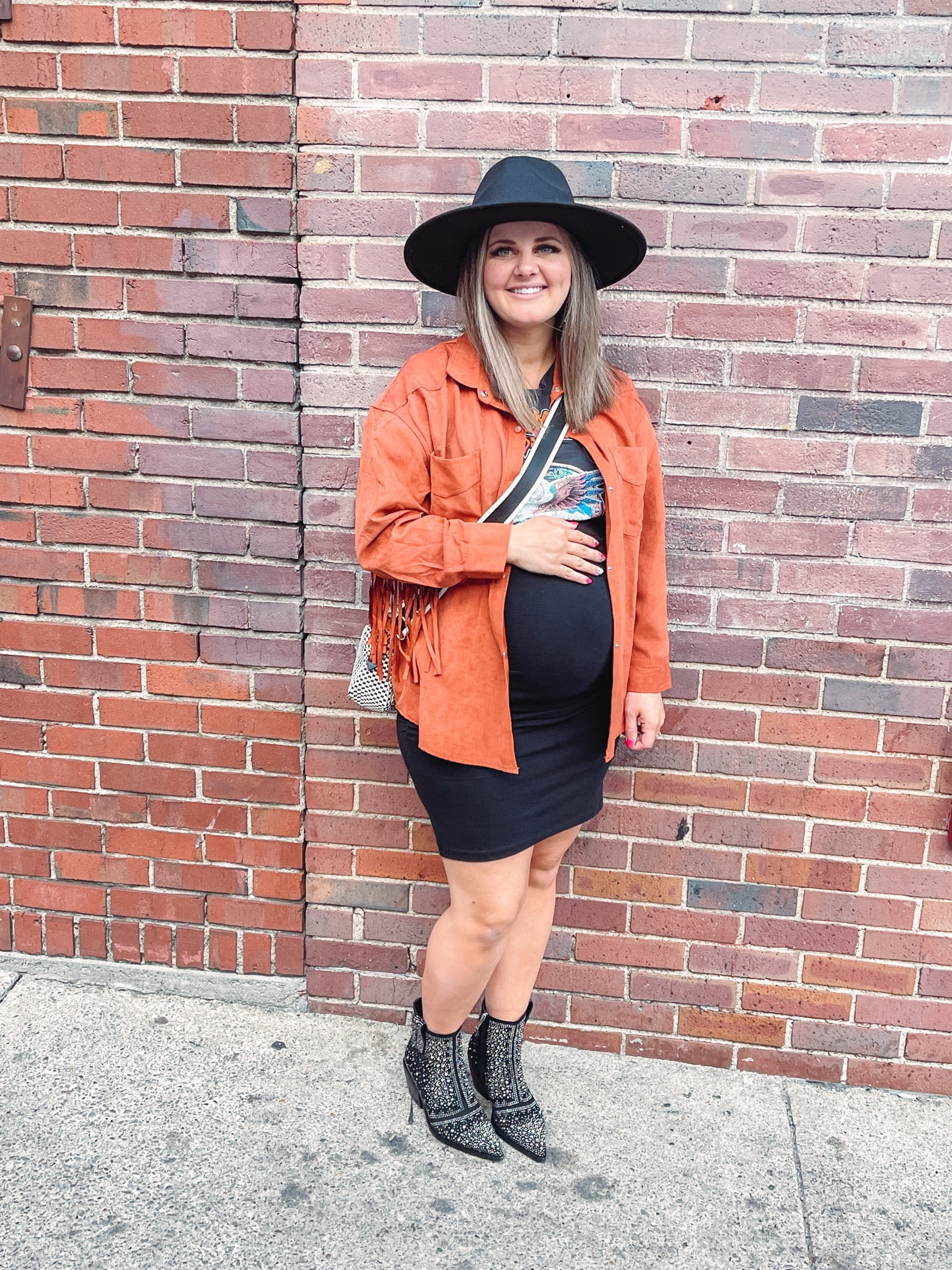 Maternity Nashville outfit! I couldn’t link everything but found what I could that was comparable!

#LTKstyletip #LTKbump #LTKunder100