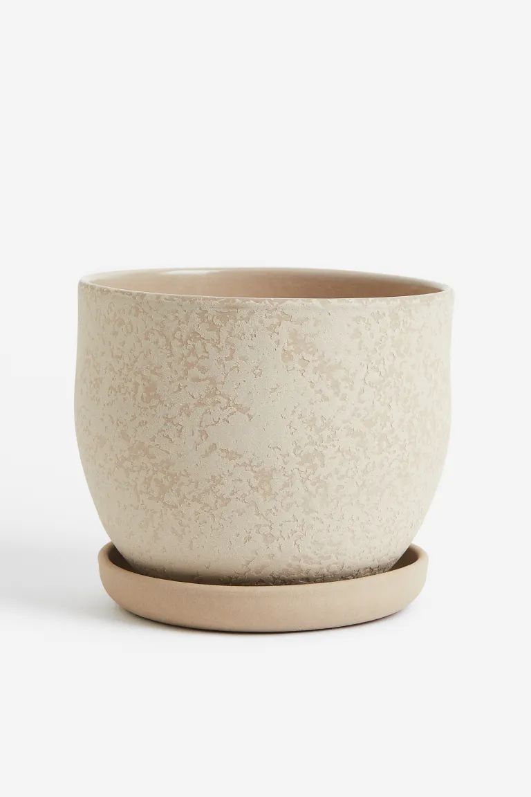 Terracotta plant pot & saucer | H&M (US)