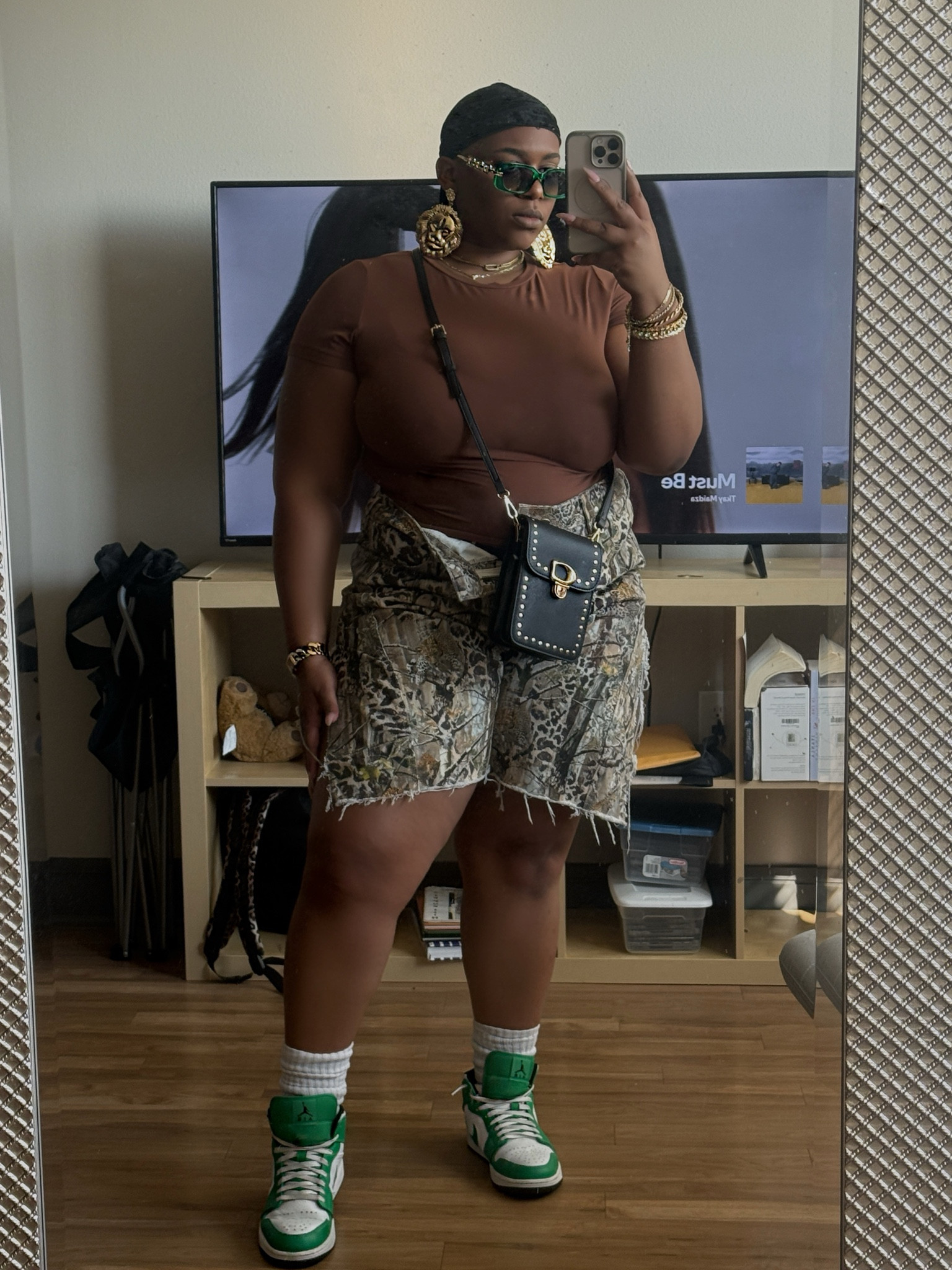 Today’s look at a block party by True Colors!

Some items aren’t exact, but they’re close to achieving this look! Plus size friendly
 

#LTKPlusSize #LTKgrwm #LTKootd