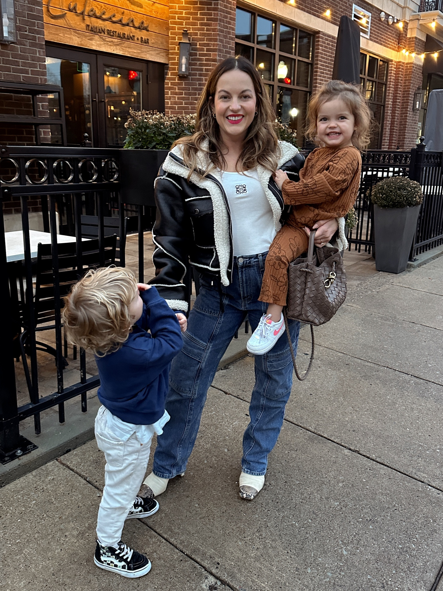 outfit for a casual dinner 🫶🏼 i love these jeans, i took the 27

#LTKstyletip