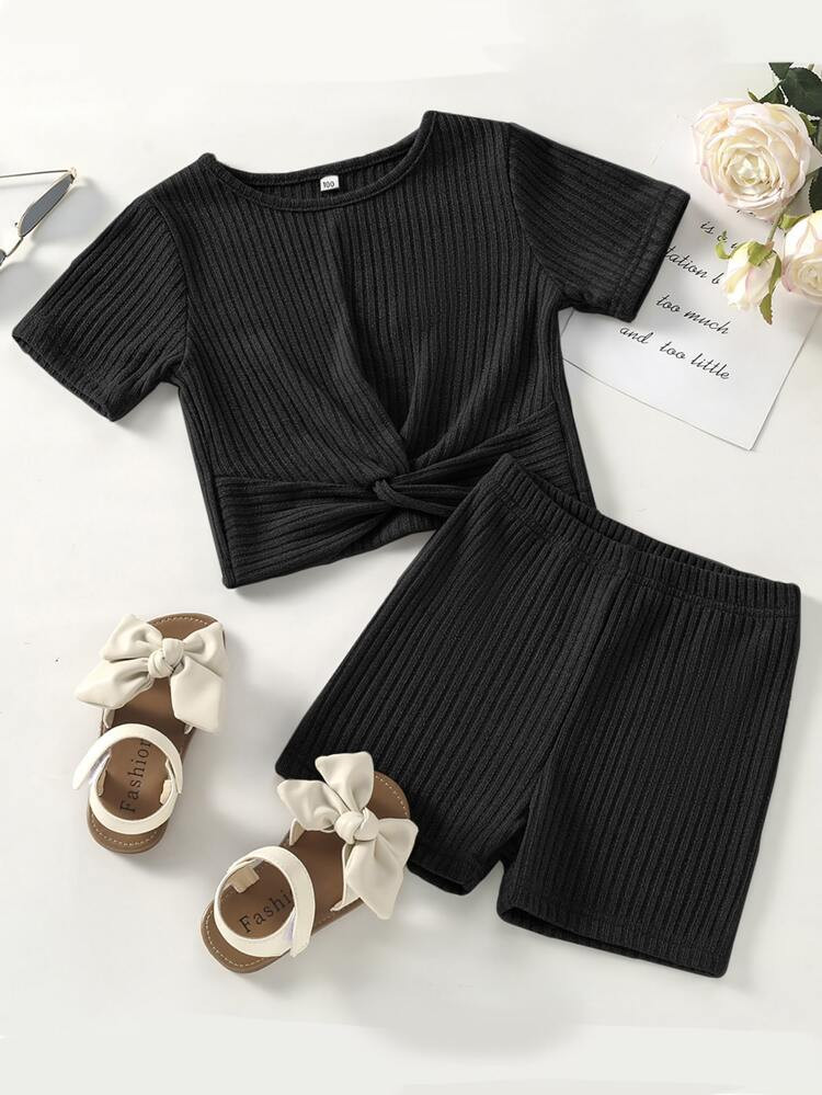 Toddler Girls Twist Hem Tee With Biker Shorts | SHEIN