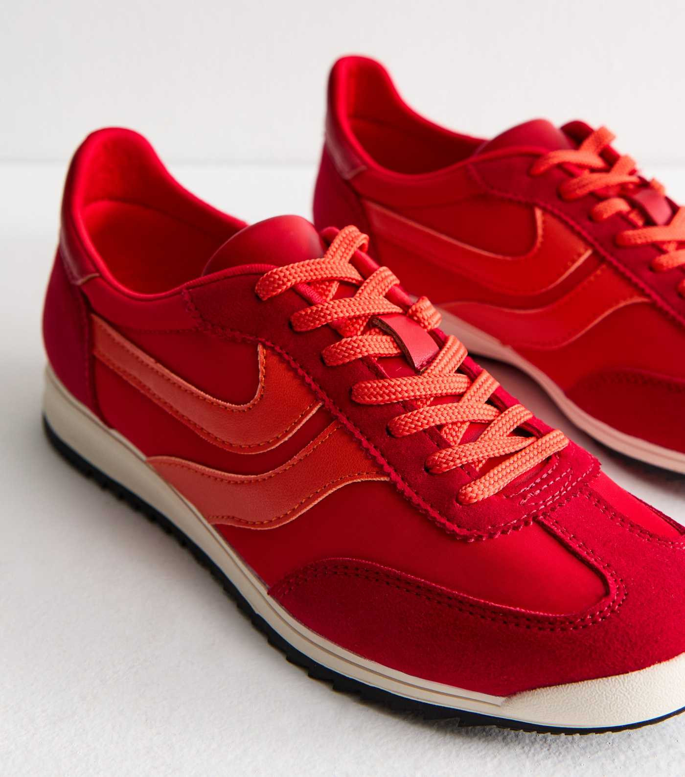 Red Faux Brushed Suede Panelled Trainers
						
						Add to Saved Items
						Remove from Saved ... | New Look (UK)