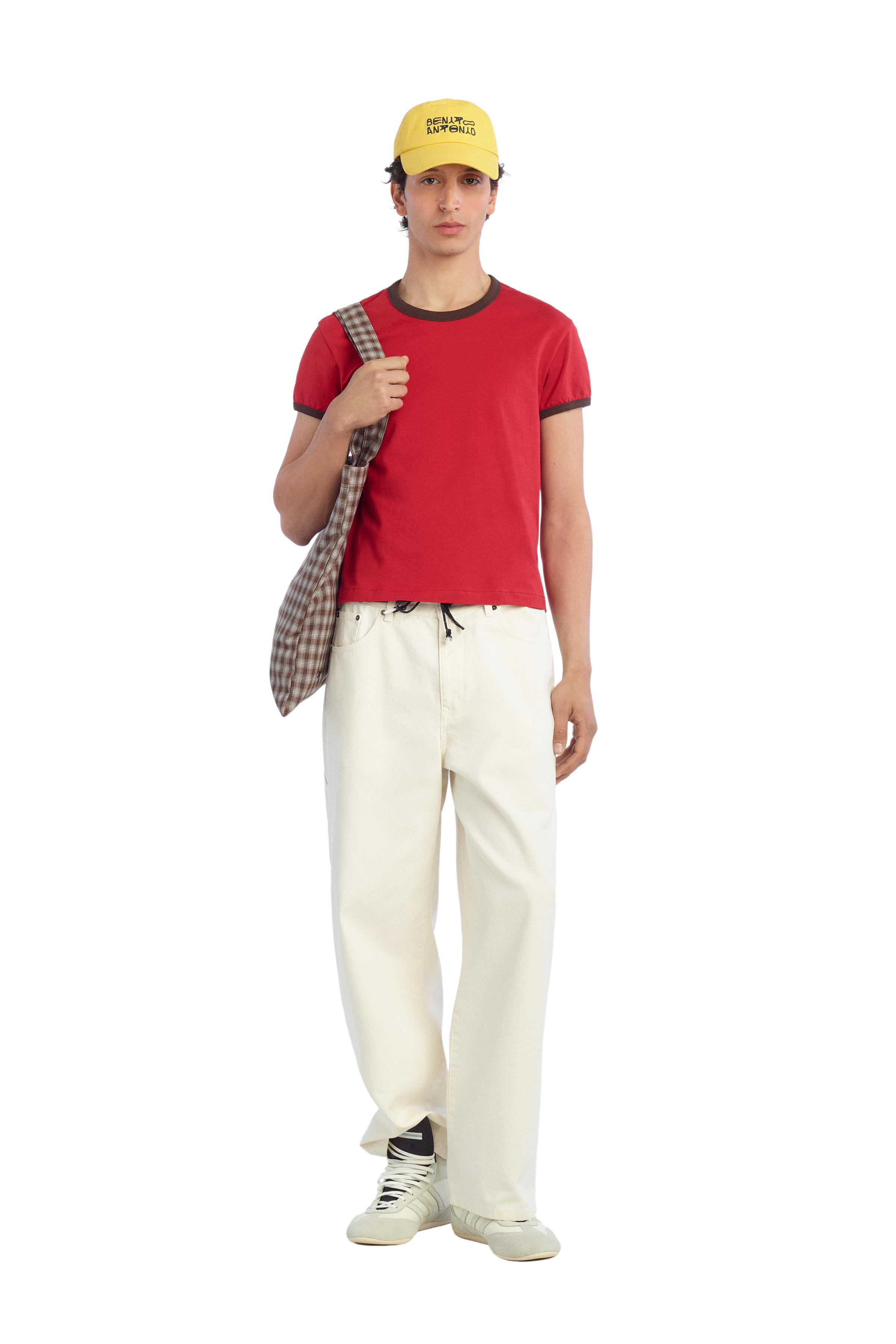CONTRAST RIB SLIM CROPPED FIT T-SHIRT | Zara US
