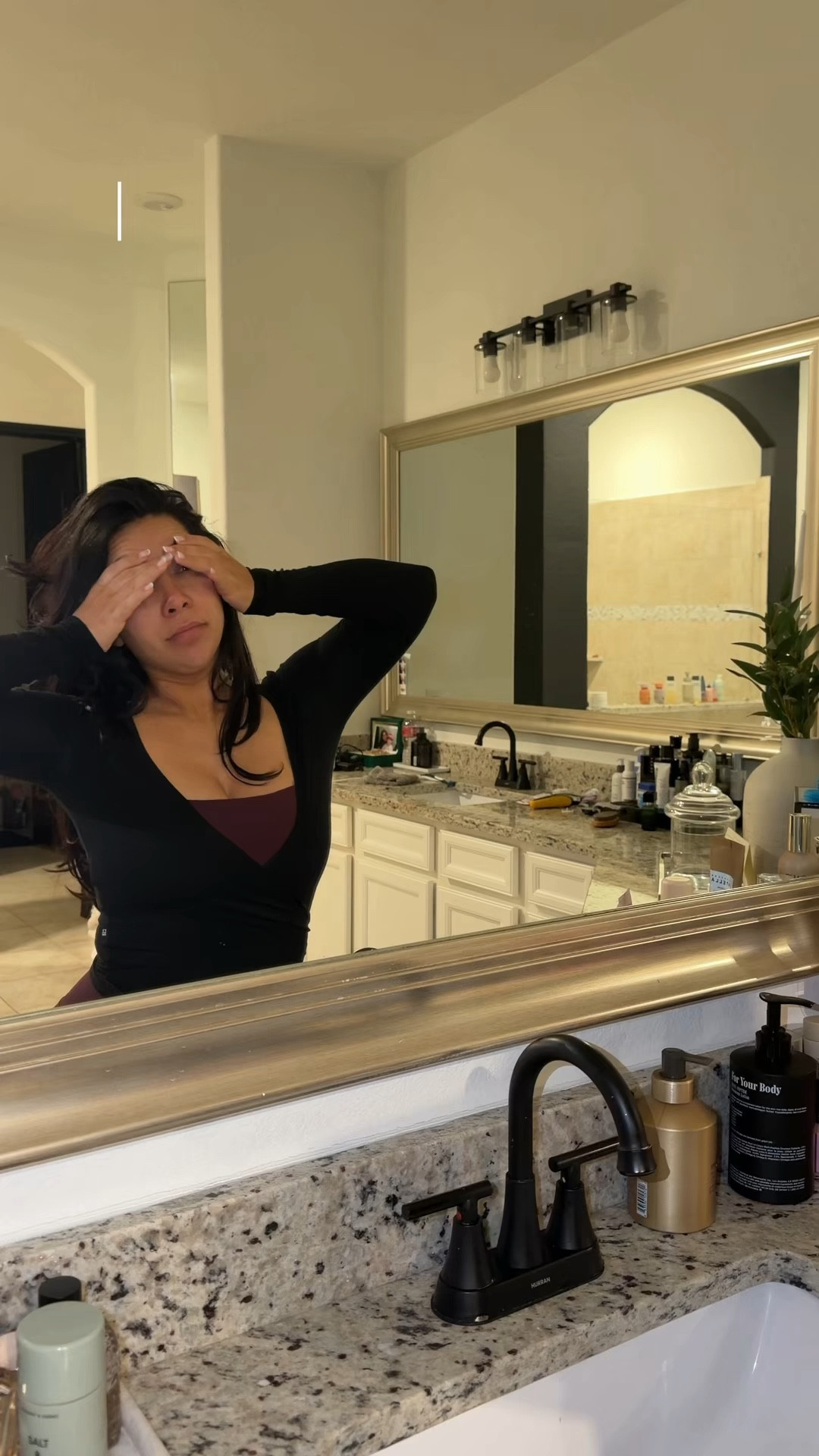 Pilates outfit!! Love this wrap top

Pilates 
Workout 
Mom 
Postpartum 


#LTKmomlife #LTKootd #LTKfitnessgoals