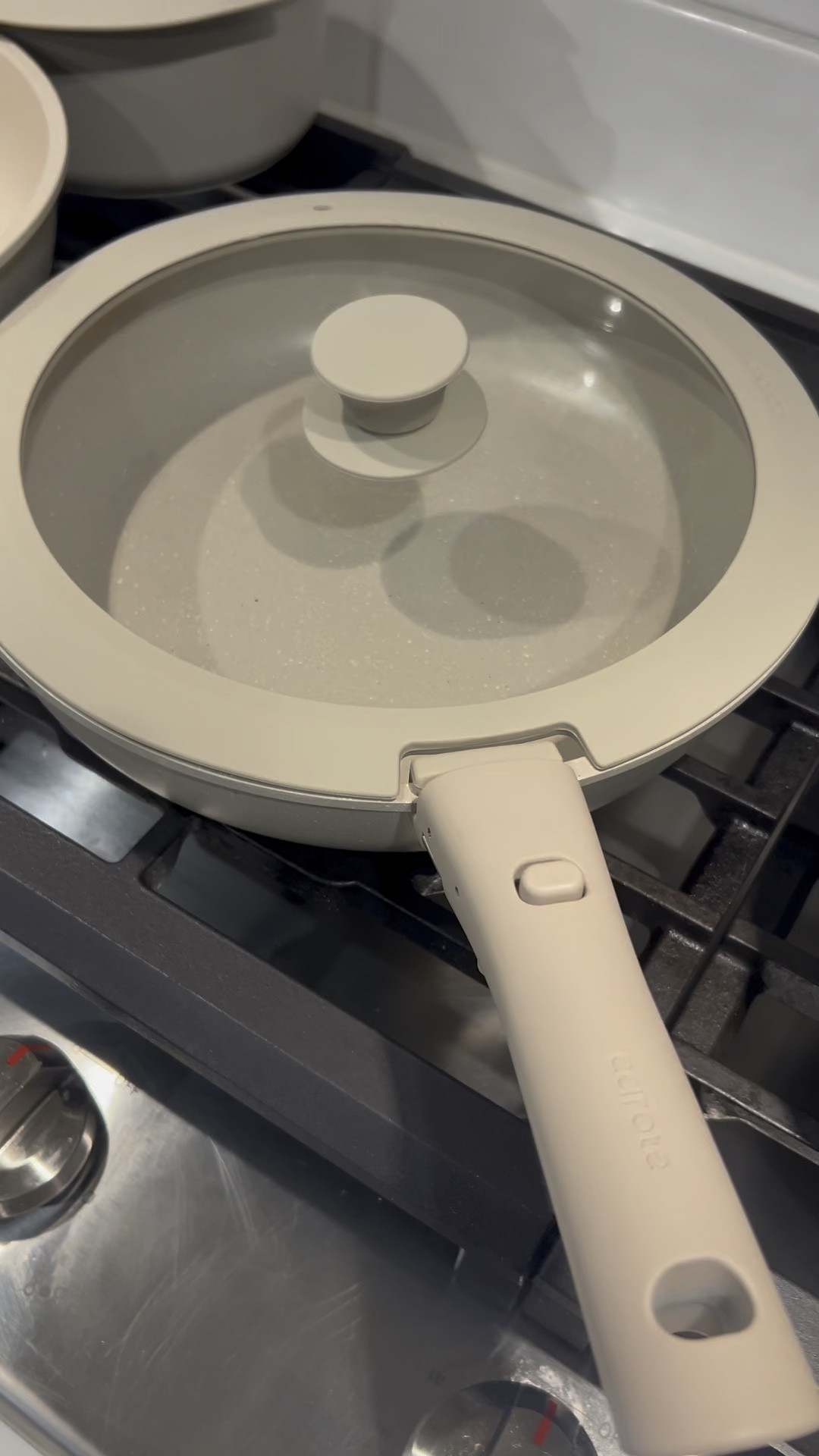 The cutest most affordable pot set! A caraway dupe for $59. This is a 19 piece set!

#LTKHoliday