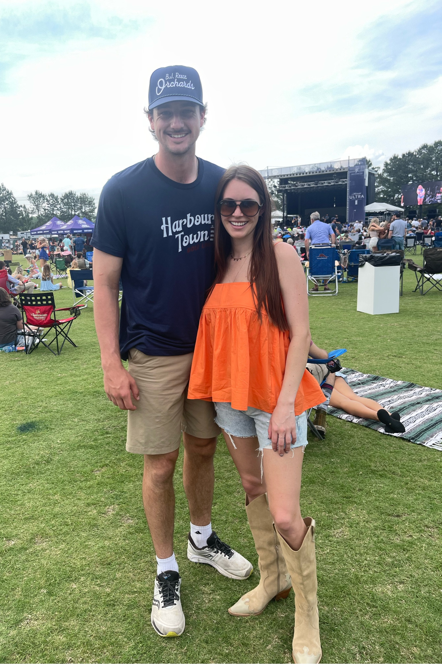 Country Concert weather 🤠☀️

#LTKSeasonal #LTKFestival #LTKshoecrush