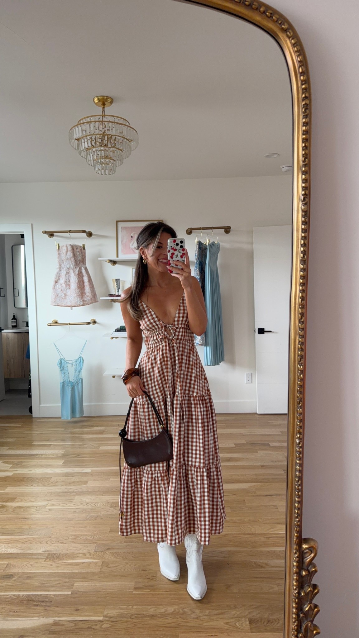 Vici brown gingham spring event and wedding guest dress 

Vici code: emerson30
Electric picks code: emerson20

Wearing my usual smalls 

Wedding guest
Summer party
Shower dress 
Gingham
Spring event
Special occasion. 

#LTKSeasonal #LTKgrwm #LTKWedding
