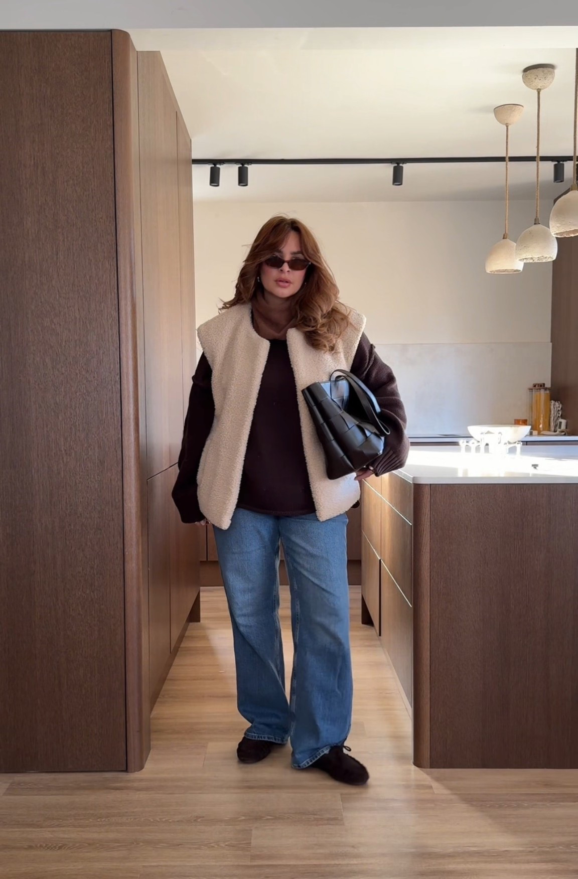 DAY 6 of dressing my midsize body in 2026 January, feburary, march…

This series I’ll be styling my midsize body - comfy - cosy using items I already own with the occasional new addition. I’ll link everything I can including dupes! 

#midsizefashion #styling #curves #easyoutfits #2026style

#LTKuk #LTKmidsize #LTKcurves