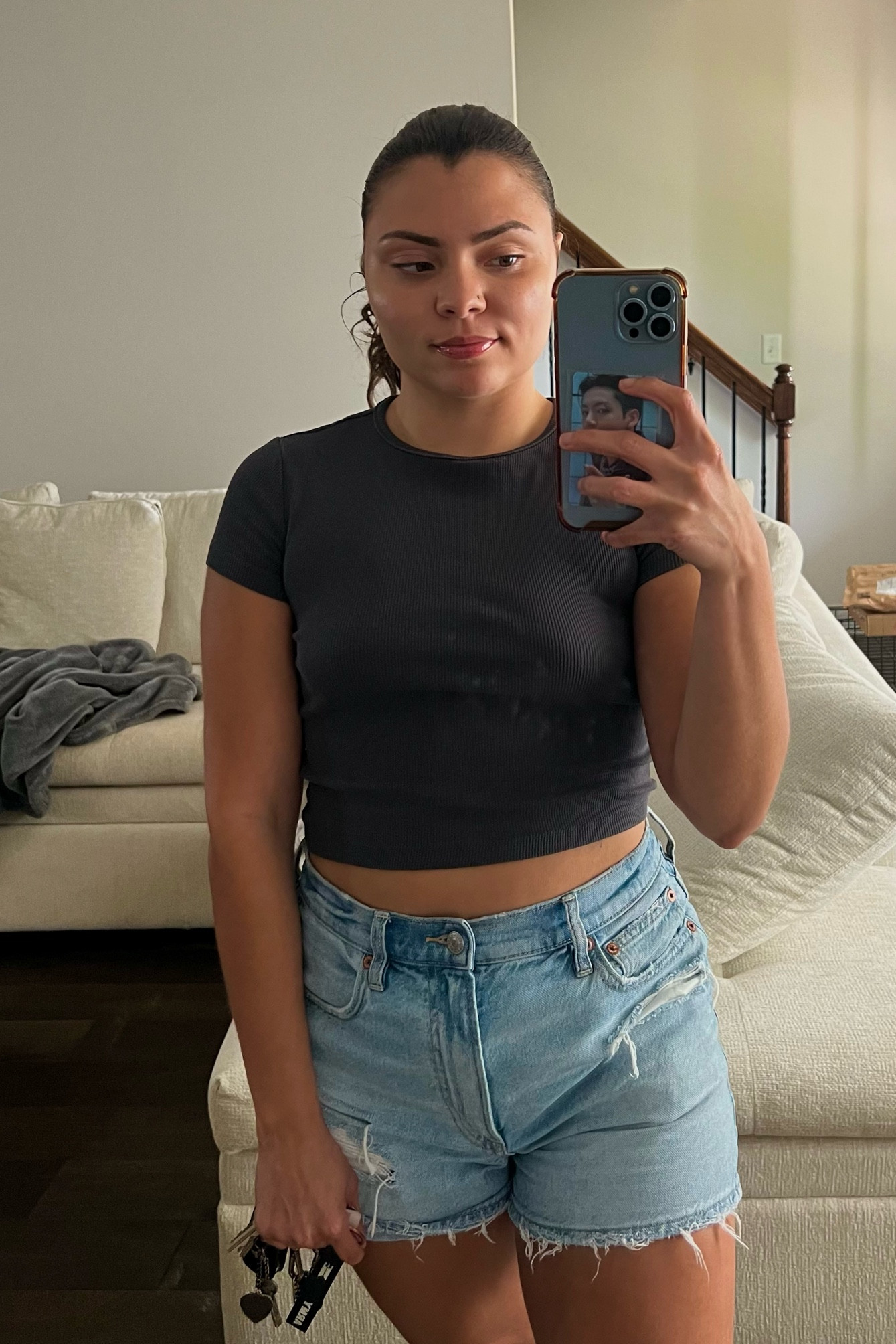 My favorite basic outfit ! Jean shorts from American Eagle & Gray crop top from h&m 

#LTKfindsunder50 #LTKstyletip