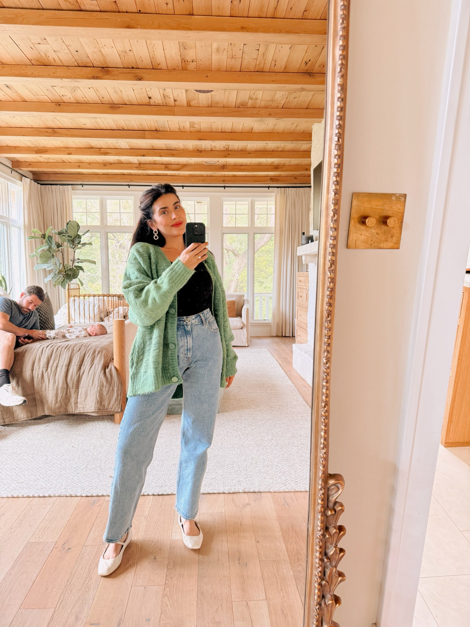 Casual OOTD 


#LTKCyberWeek #LTKstyletip #LTKGiftGuide