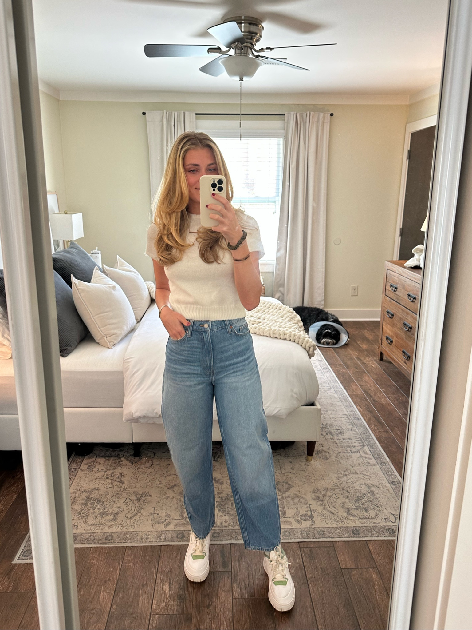 My favorite and Affordable barrel jeans! So many colors in this style 

#LTKSeasonal #LTKStyleTip