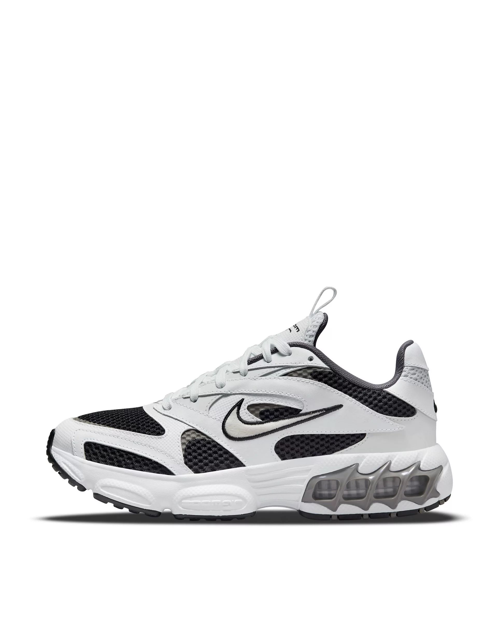Nike Zoom Air Fire sneakers in black and white  | ASOS | ASOS (Global)