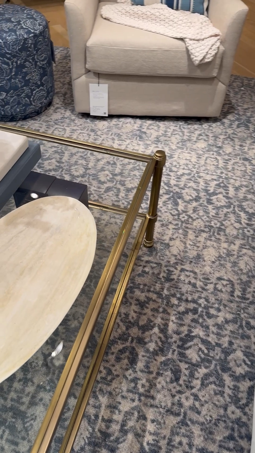 Living room decor, home decor, home refresh, coffee table, area rug

#LTKHome #LTKdayinmylife #LTKstorytime