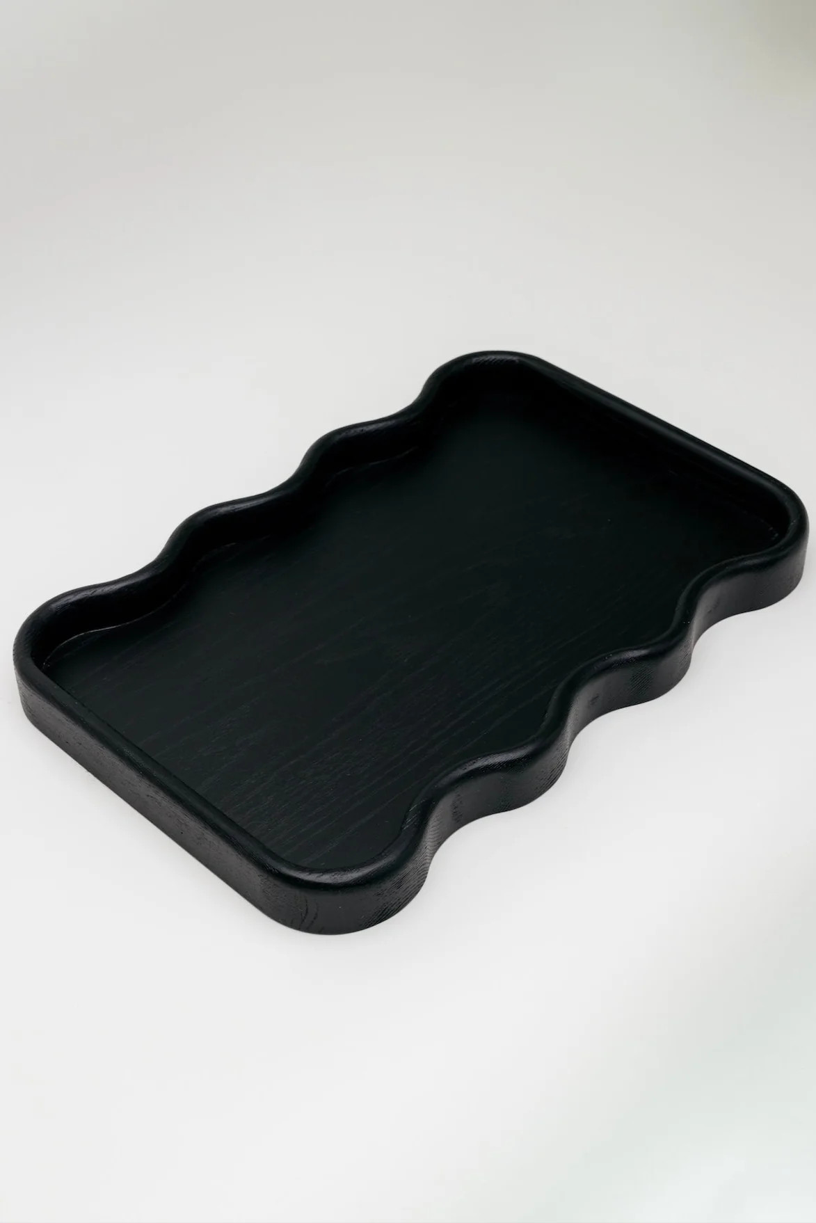 Josette Wavy Wood Tray | THELIFESTYLEDCO