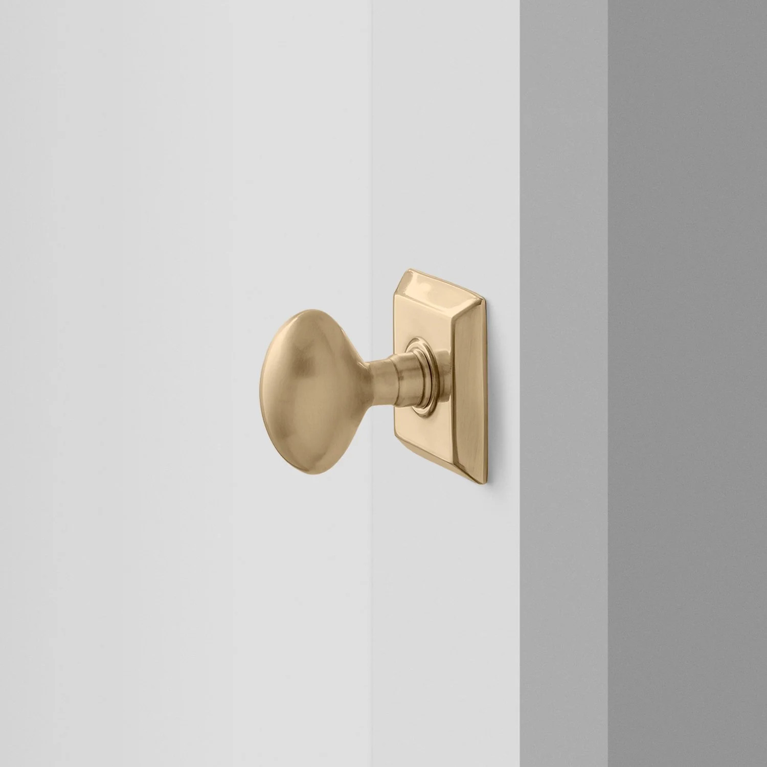 Freeport Small Door Set with Egg Knob | Schoolhouse