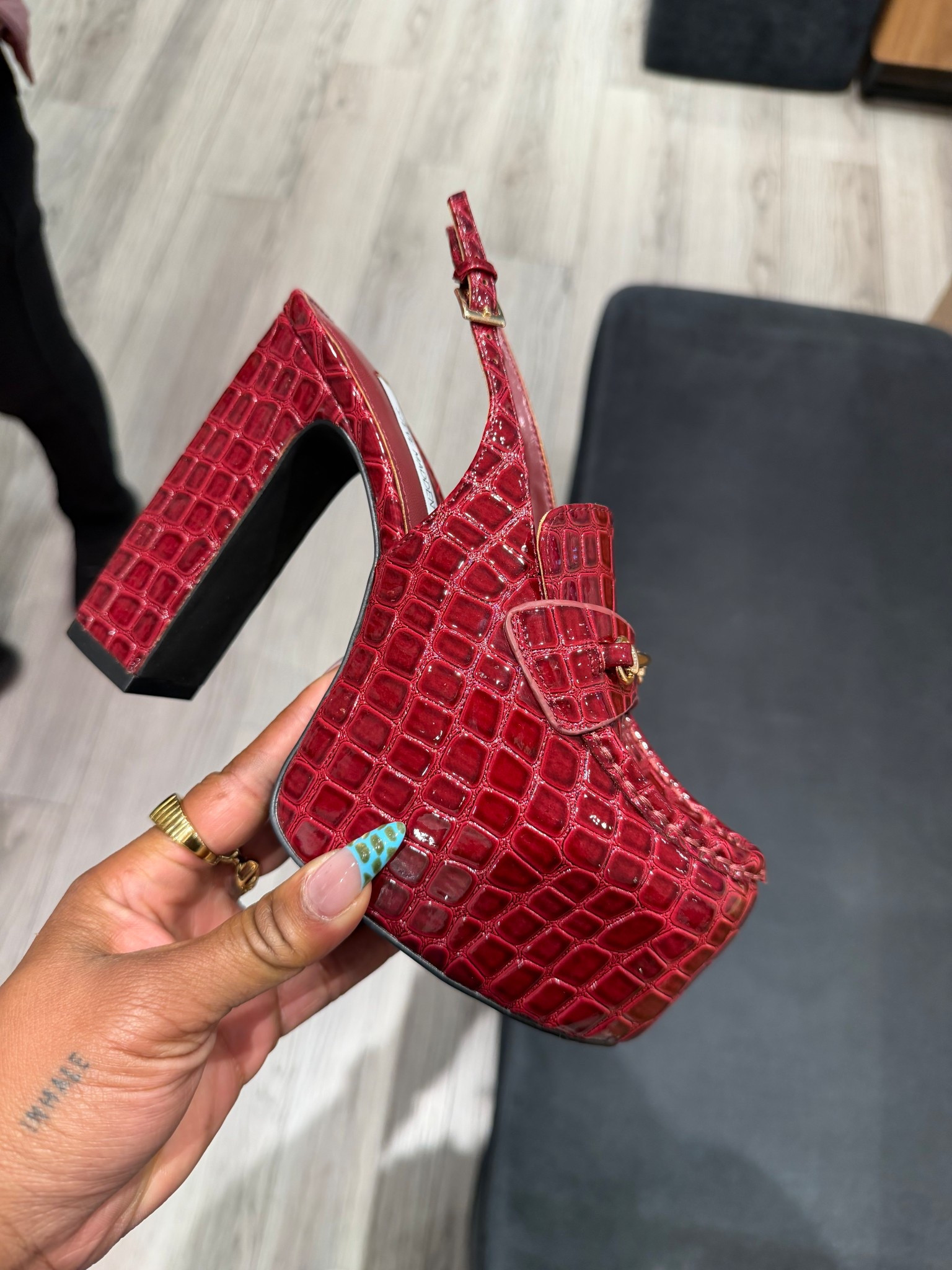 This color!!