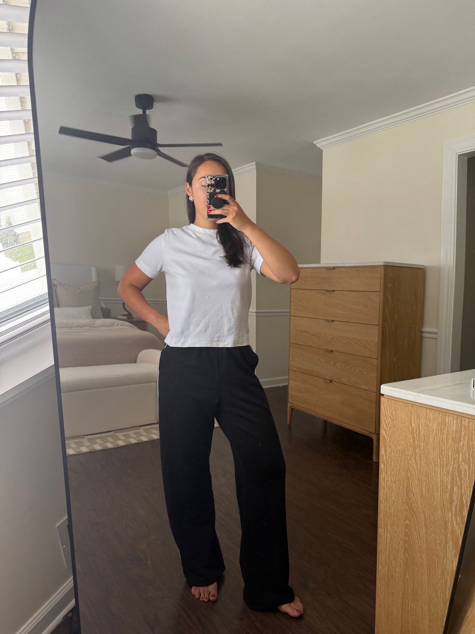 white t-shirt styling

#LTKSeasonal #LTKStyleTip #LTKFindsUnder100