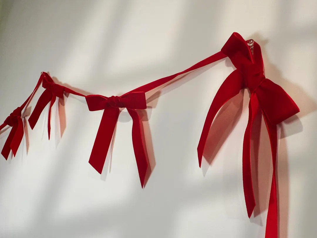 Red Velvet Bow Garland: Handmade Coquette Party Decor - Etsy | Etsy (US)