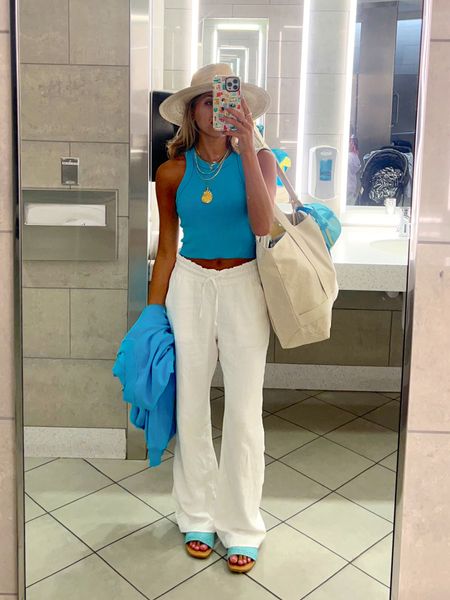 travel day outfit! 🌴