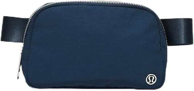 Everywhere Belt Bag, True Navy | Amazon (US)