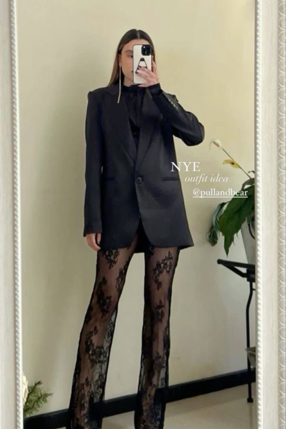 Holiday outfit 
Black blazer 
Blank wide leg sheer pants 
Silver pumps 


#LTKStyleTip #LTKHoliday #LTKParties