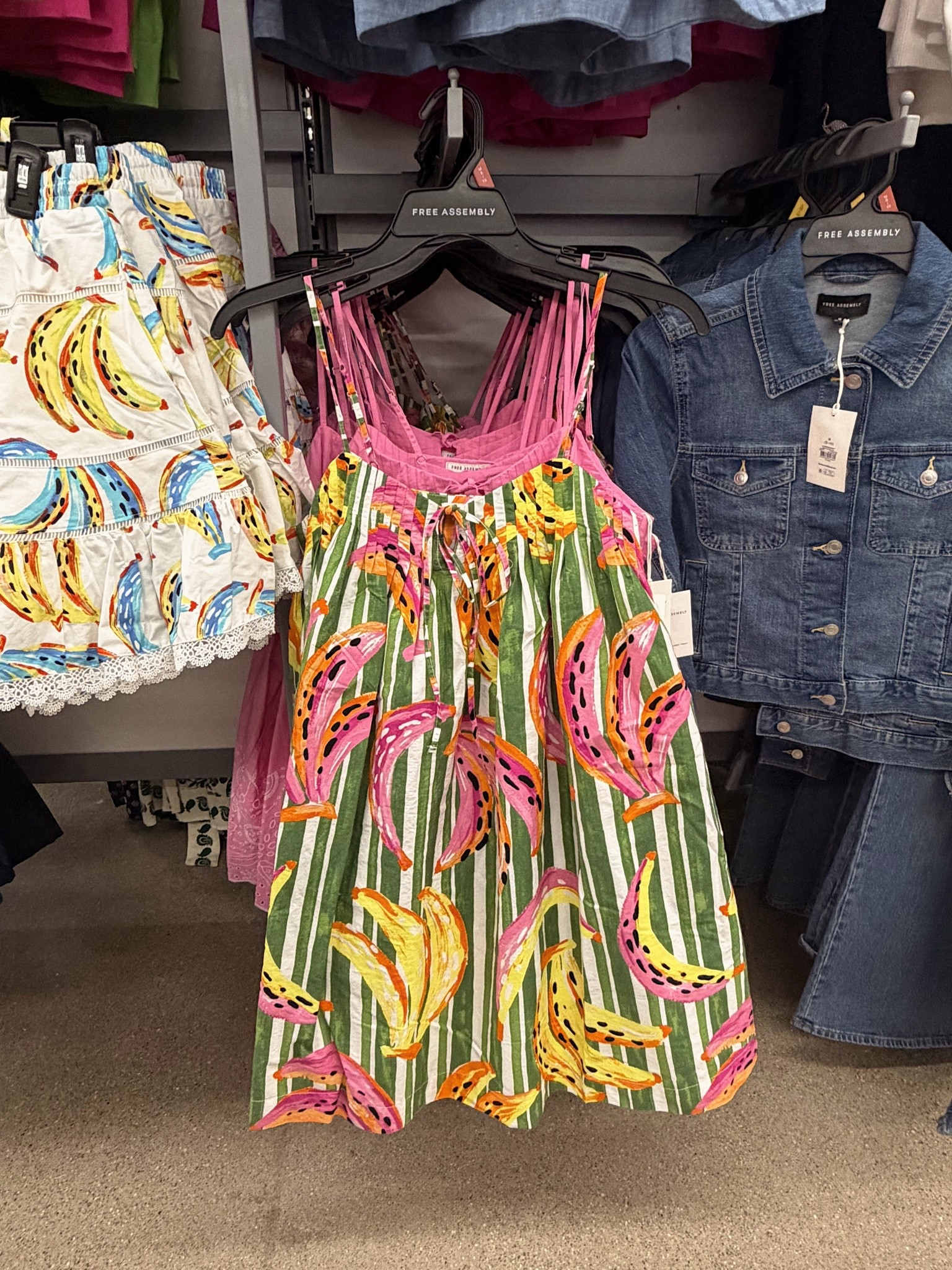Walmart has farm rio vibes right now!

#LTKmomlife #LTKSeasonal #LTKOver40