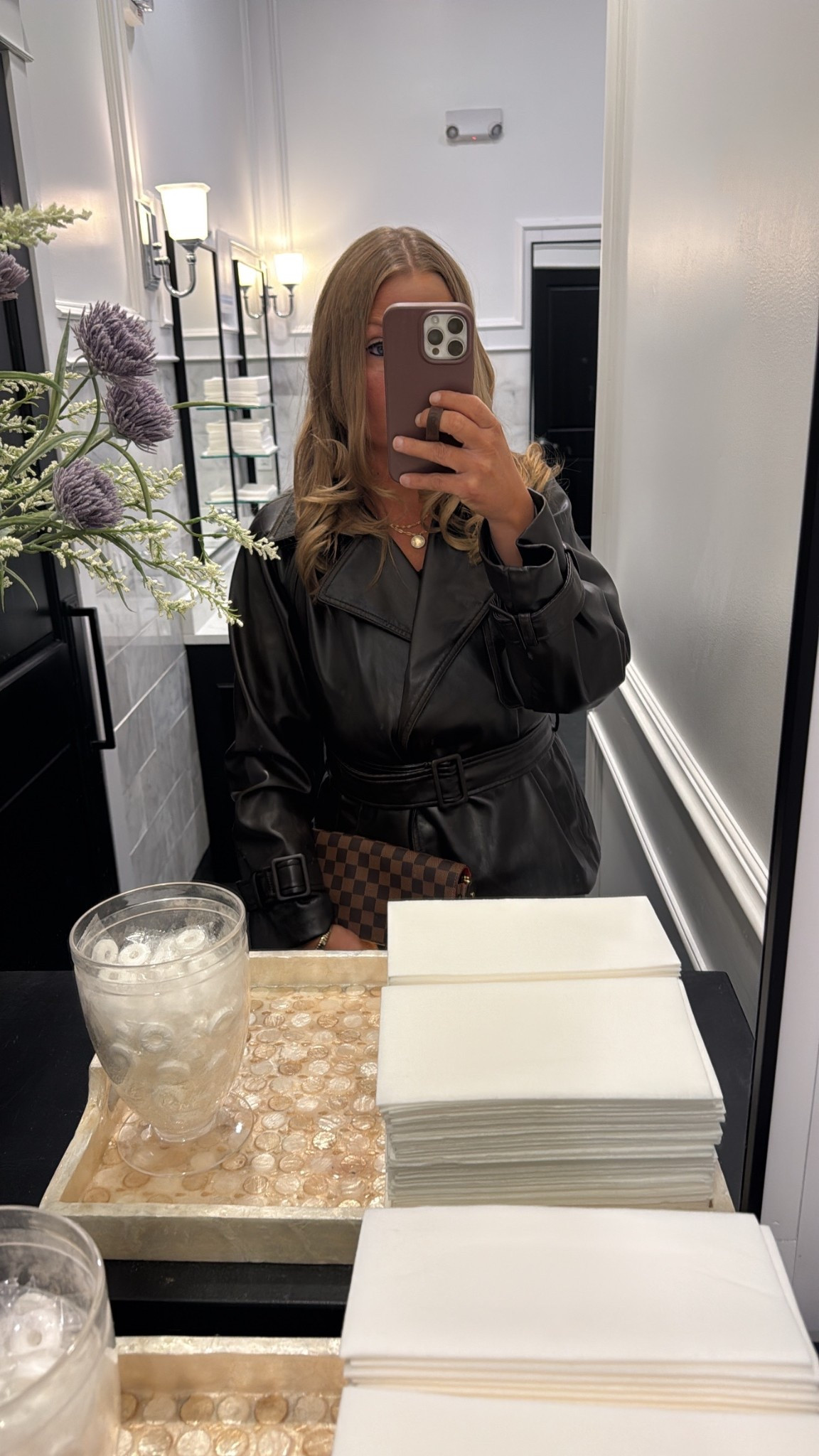 @abercrombie came through with this classic faux leather coat. I love the oversized but flattering fit. I’m wearing an XS. The faux leather is so soft. This will be in your closet for years.

#LTKOver40 #LTKgrwm #LTKootd