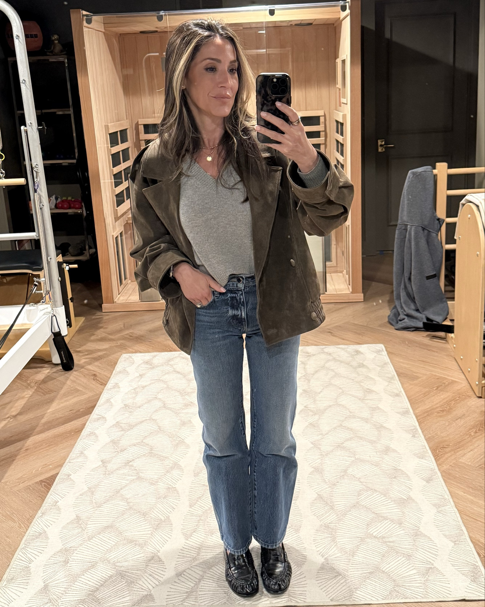 New uniform: Cashmere, denim & loafers

These loafers are the most comfortable, I love them. Also posted dupes :)

#LTKOver40 #LTKWorkwear #LTKootd