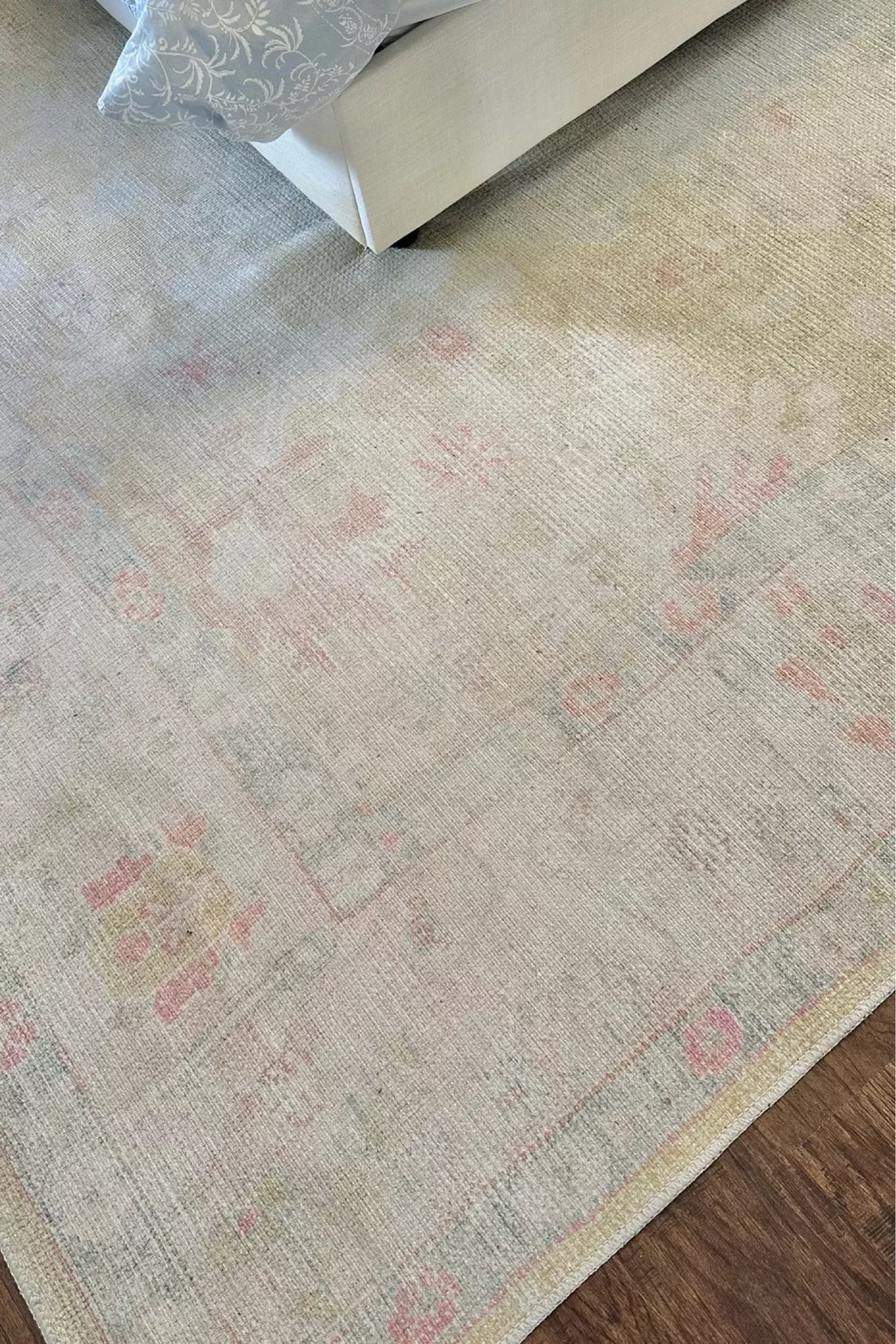 Oushak look rug, grandmillennial home, coastal home, affordable rugs

#LTKHome